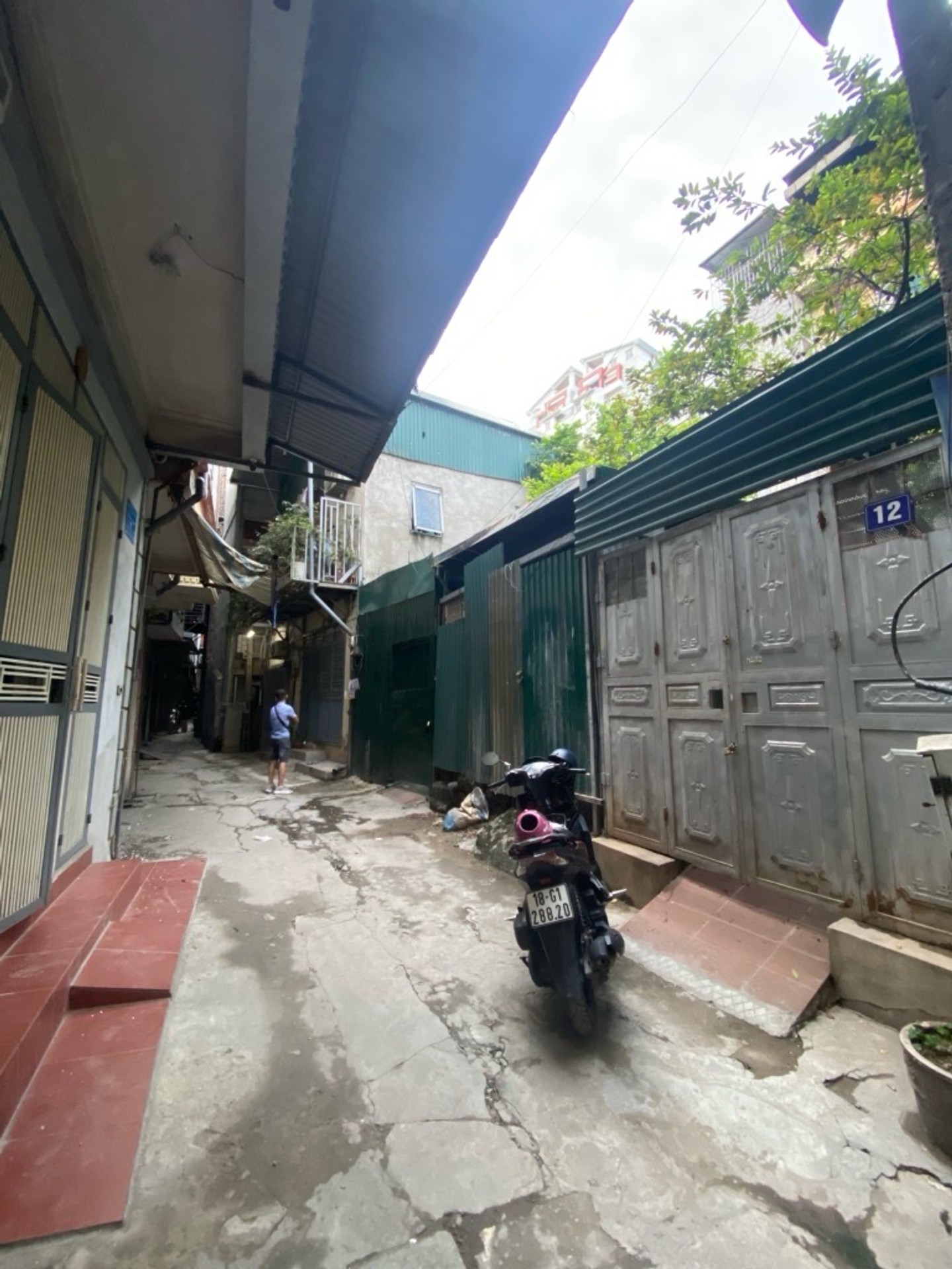 Bán nhà Định Công - diện tích 42m2 1 tầng - Ngõ 61 rộng, ô tô vào - giá 2,35 tỷ