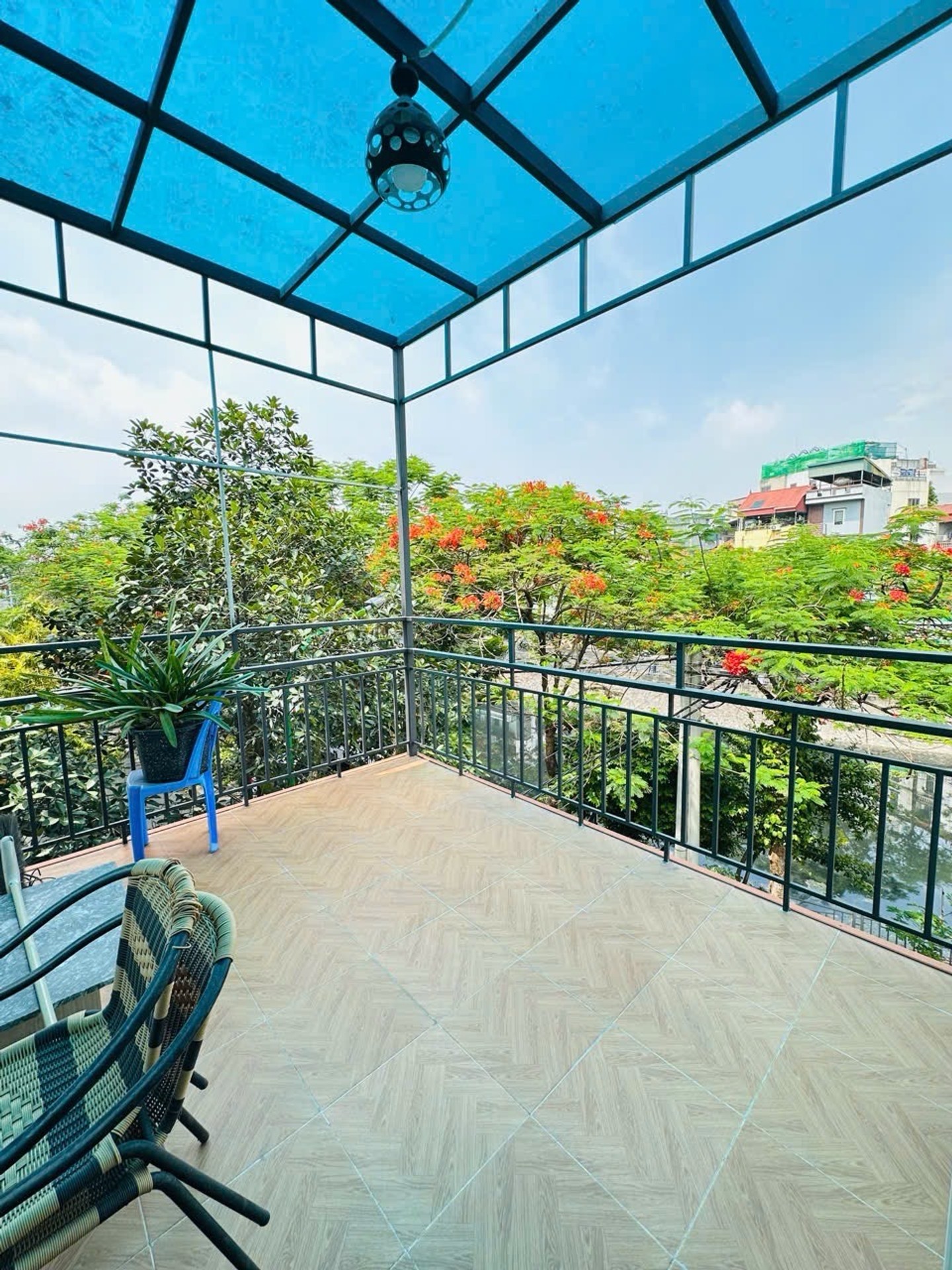 Bán nhà Hoàng Mai - diện tích 68m2 5 tầng - MẶT PHỐ - KINH DOANH - LÔ GÓC 3 MẶT THOÁNG - giá 30 tỷ