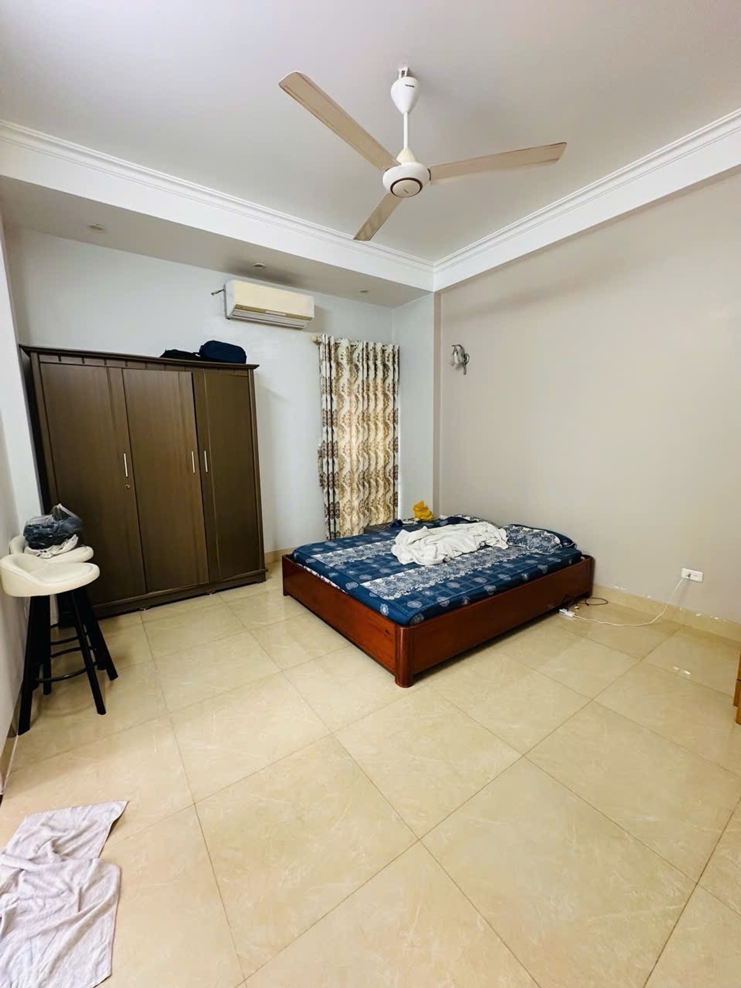 Bán nhà Hoàng Mai - diện tích 68m2 5 tầng - MẶT PHỐ - KINH DOANH - LÔ GÓC 3 MẶT THOÁNG - giá 30 tỷ