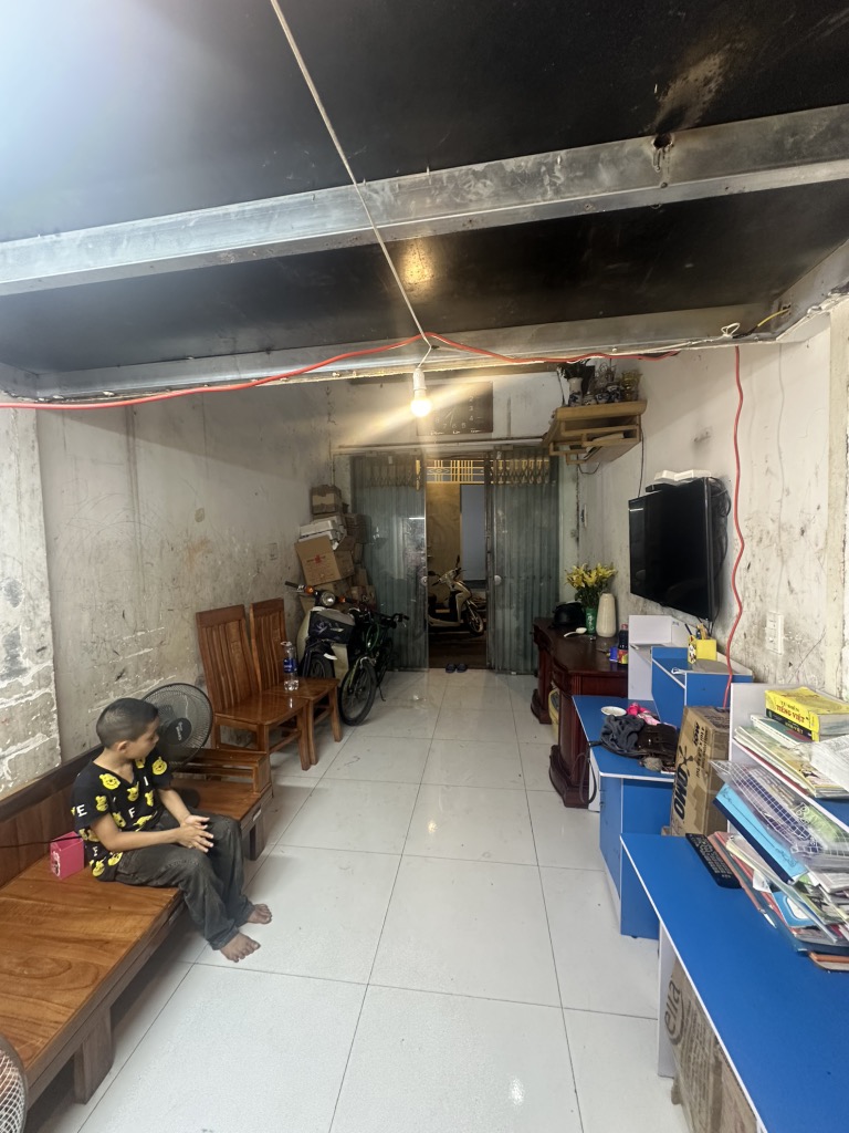 Bán nhà Đỗ Thuận - diện tích 32m2 1 tầng - Nhà cấp 4, kinh doanh ô tô đỗ cửa - giá 7,5 tỷ