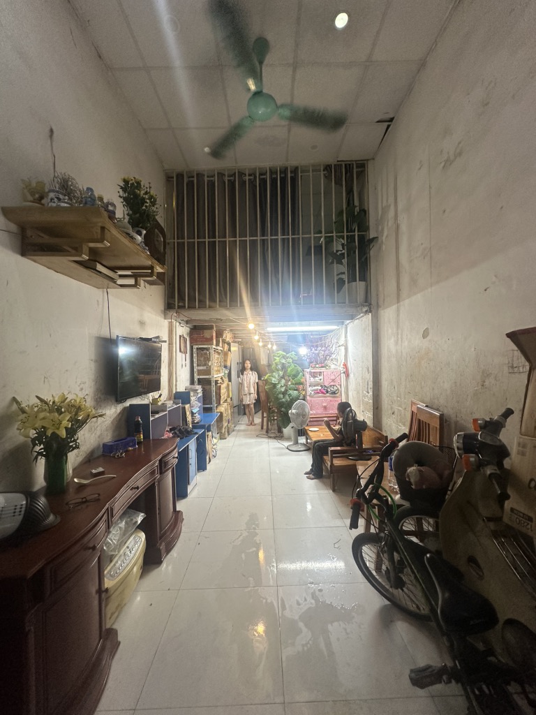 Bán nhà Đỗ Thuận - diện tích 32m2 1 tầng - Nhà cấp 4, kinh doanh ô tô đỗ cửa - giá 7,5 tỷ