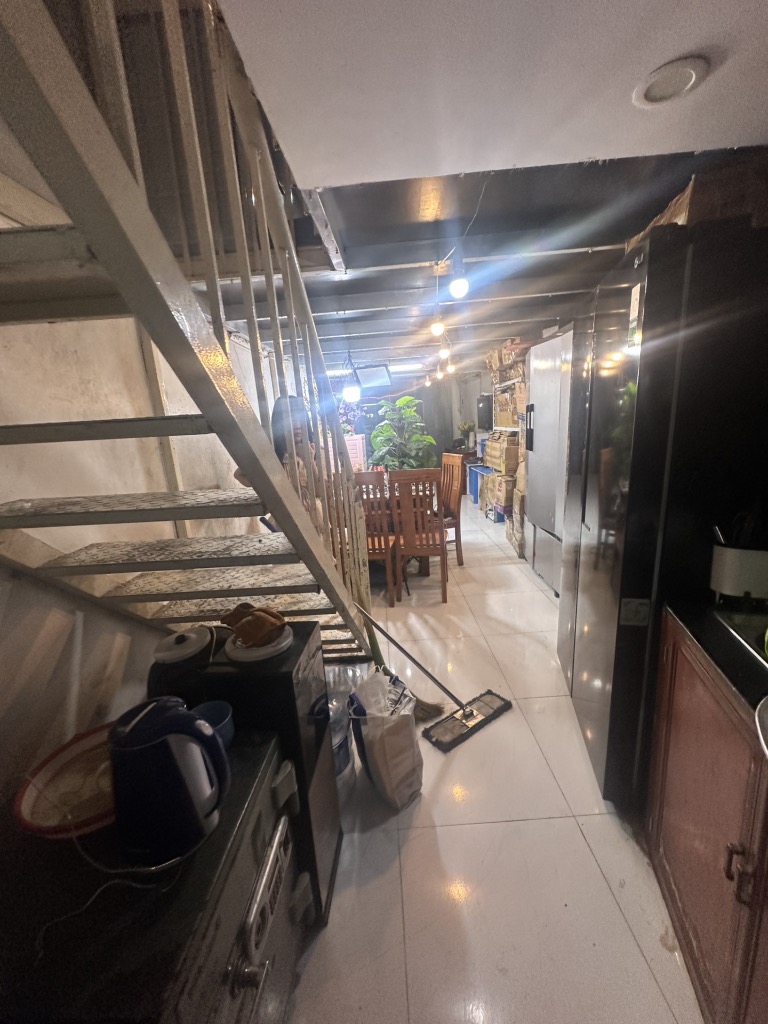 Bán nhà Đỗ Thuận - diện tích 32m2 1 tầng - Nhà cấp 4, kinh doanh ô tô đỗ cửa - giá 7,5 tỷ