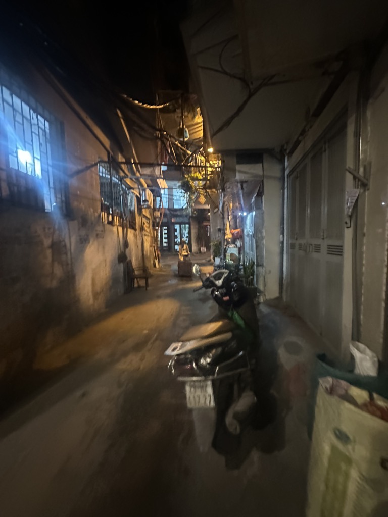 Bán nhà Đỗ Thuận - diện tích 32m2 1 tầng - Nhà cấp 4, kinh doanh ô tô đỗ cửa - giá 7,5 tỷ
