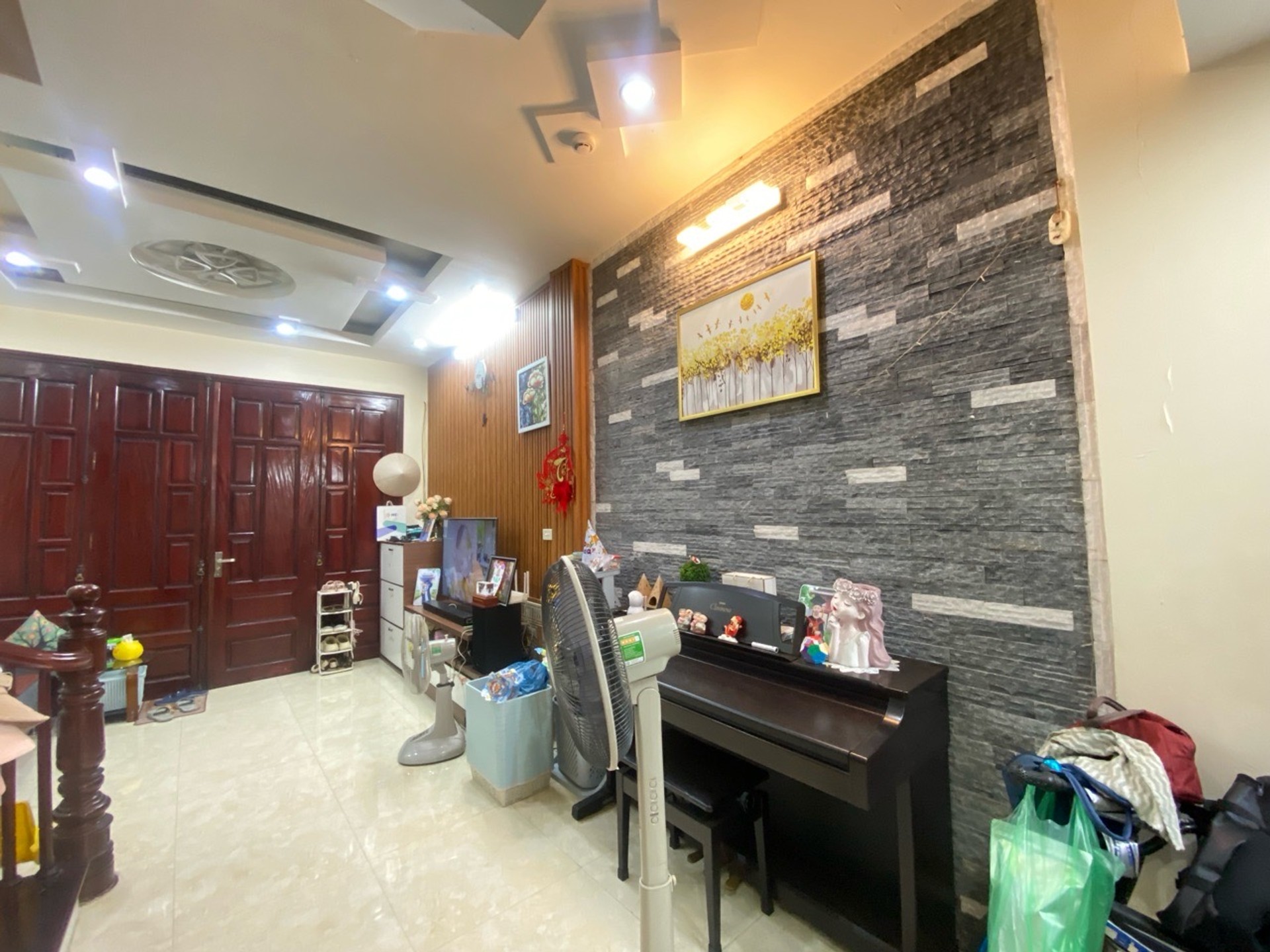 Bán nhà Phan Đình Giót - diện tích 32m2 5 tầng - Nhà đẹp giá hạt rẻ - giá 6,8 tỷ