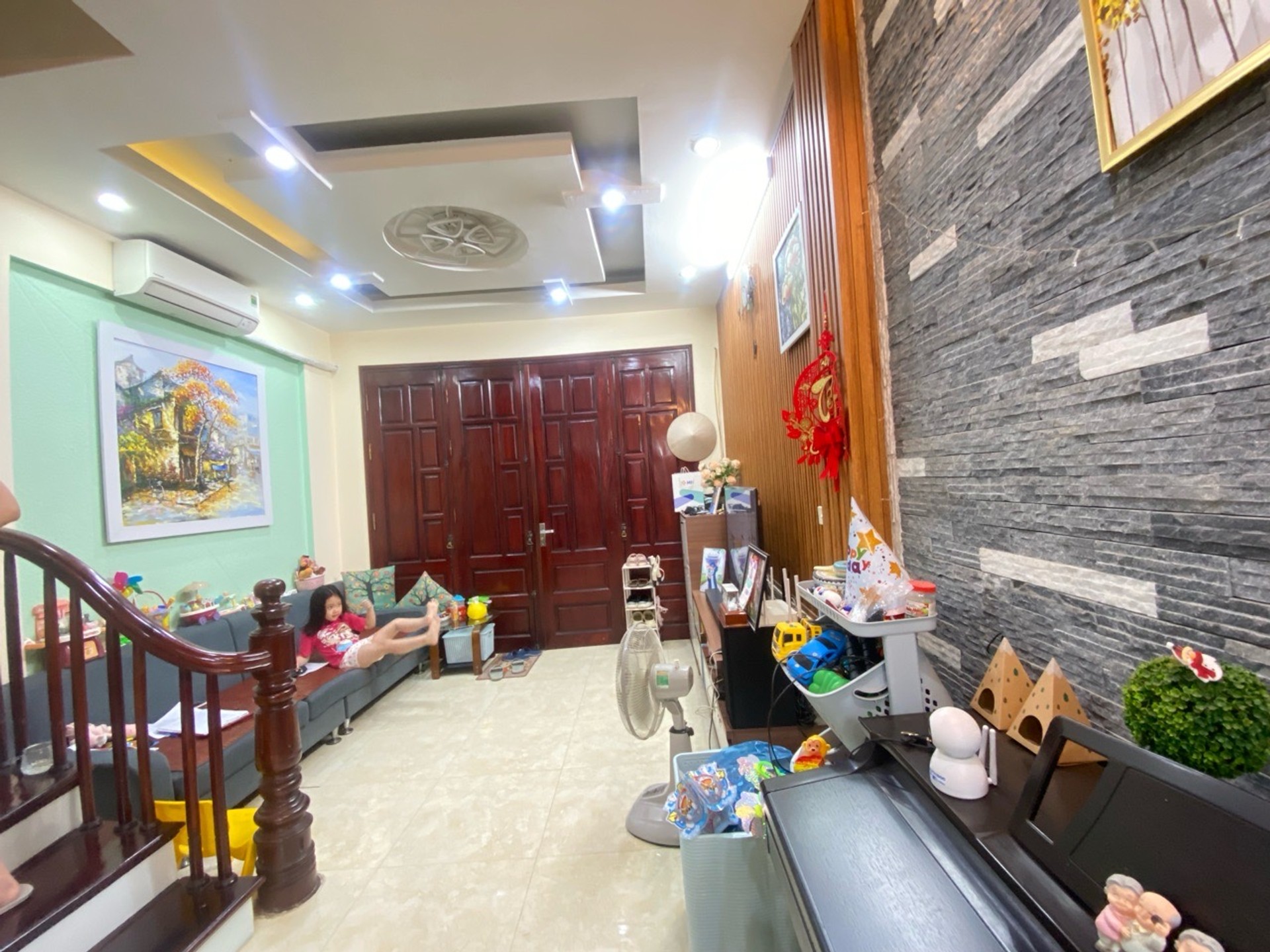 Bán nhà Phan Đình Giót - diện tích 32m2 5 tầng - Nhà đẹp giá hạt rẻ - giá 6,8 tỷ