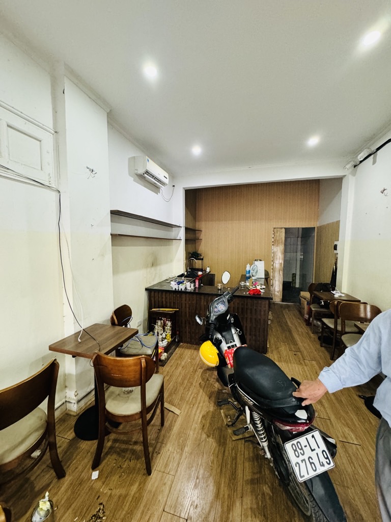 Bán nhà Đại La - diện tích 66m2 3 tầng - Lô góc - giá 35,5 tỷ