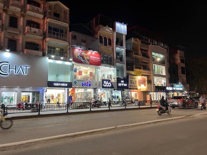 Bán nhà Chùa Bộc - diện tích 106m2 5 tầng - Phố VIP - giá 59,5 tỷ