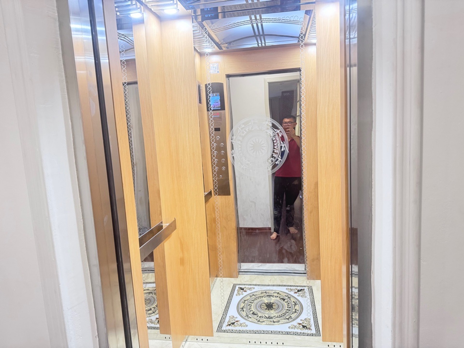 Bán nhà Bùi Xương Trạch - diện tích 46m2 6 tầng - Cực hiếm - giá 28 tỷ