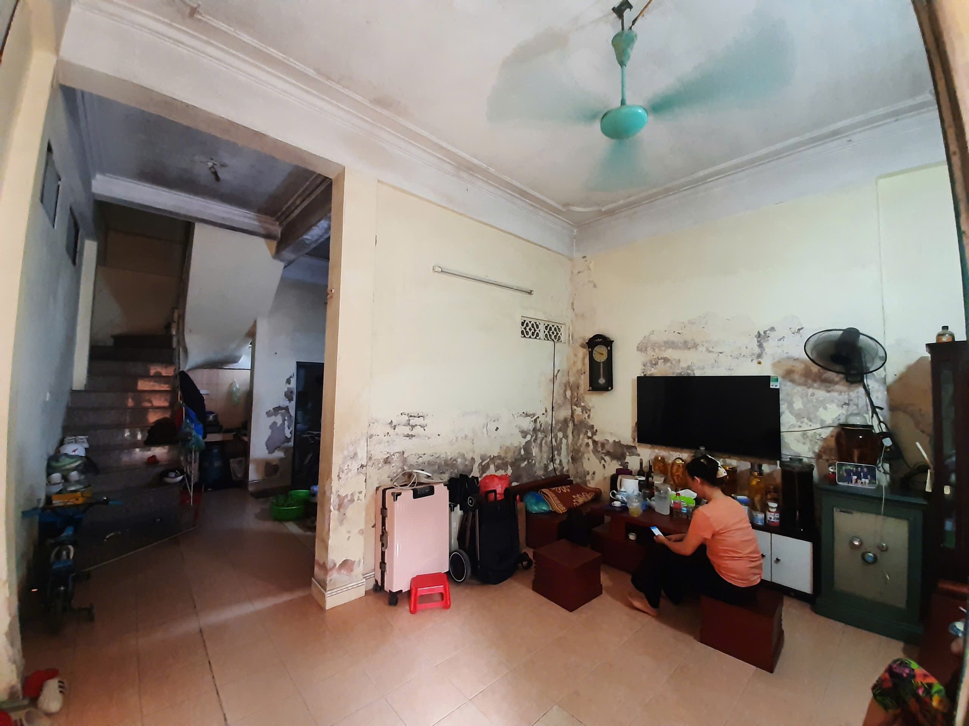 Bán nhà Kim Giang - diện tích 42m2 2 tầng - Mảnh đất hiếm - giá 9,5 tỷ