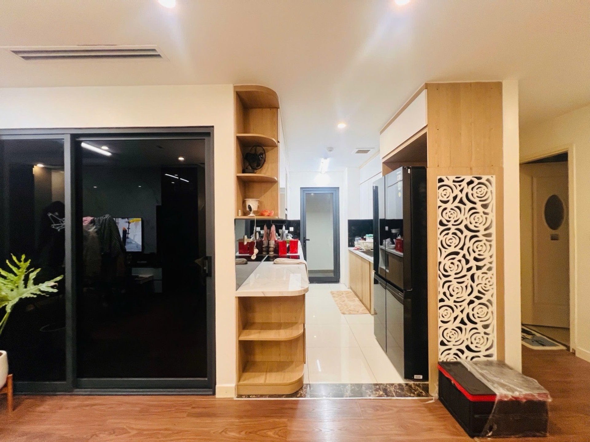 Bán nhà Nguyễn Tuân - diện tích 92m2 8 tầng - Chung cư Vip Thanh Xuân - giá 11,15 tỷ