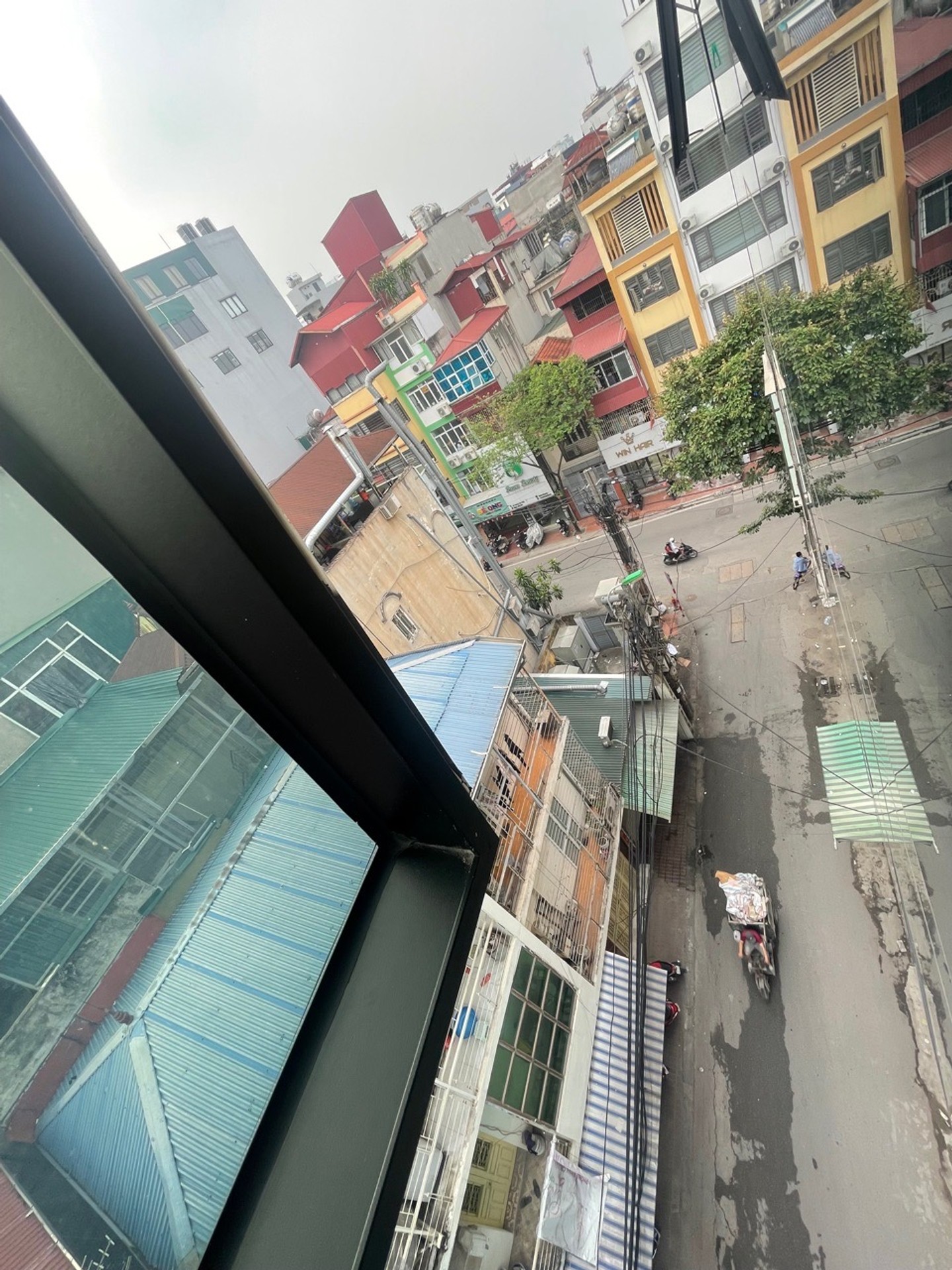 Bán nhà Hoàng Văn Thái - diện tích 44m2 7 tầng - Nhà đẹp đẳng cấp thượng lưu - giá 33 tỷ