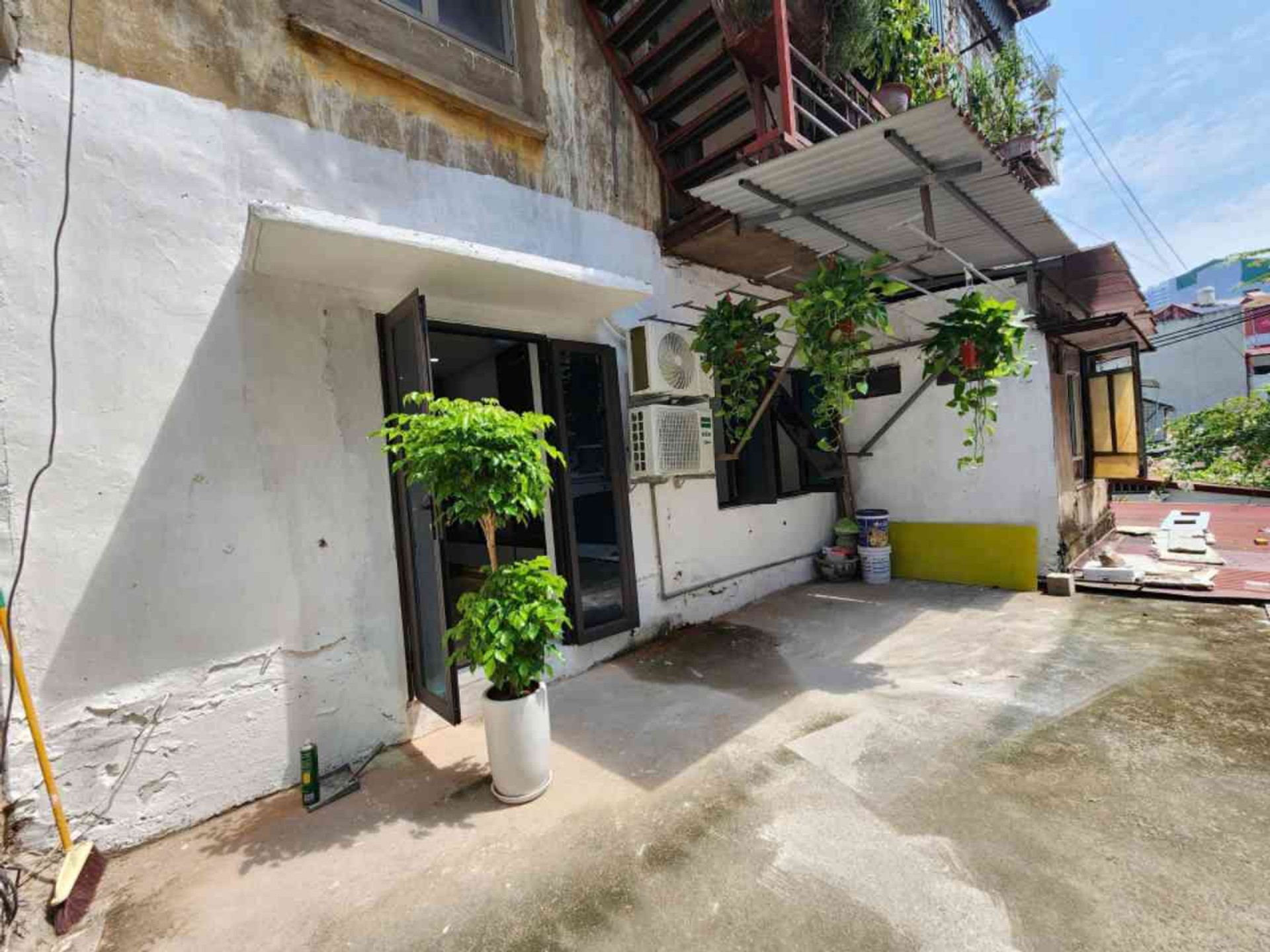 Bán nhà Mai Động - diện tích 65m2 1 tầng - Nhà siêu thoáng - giá 3,8 tỷ
