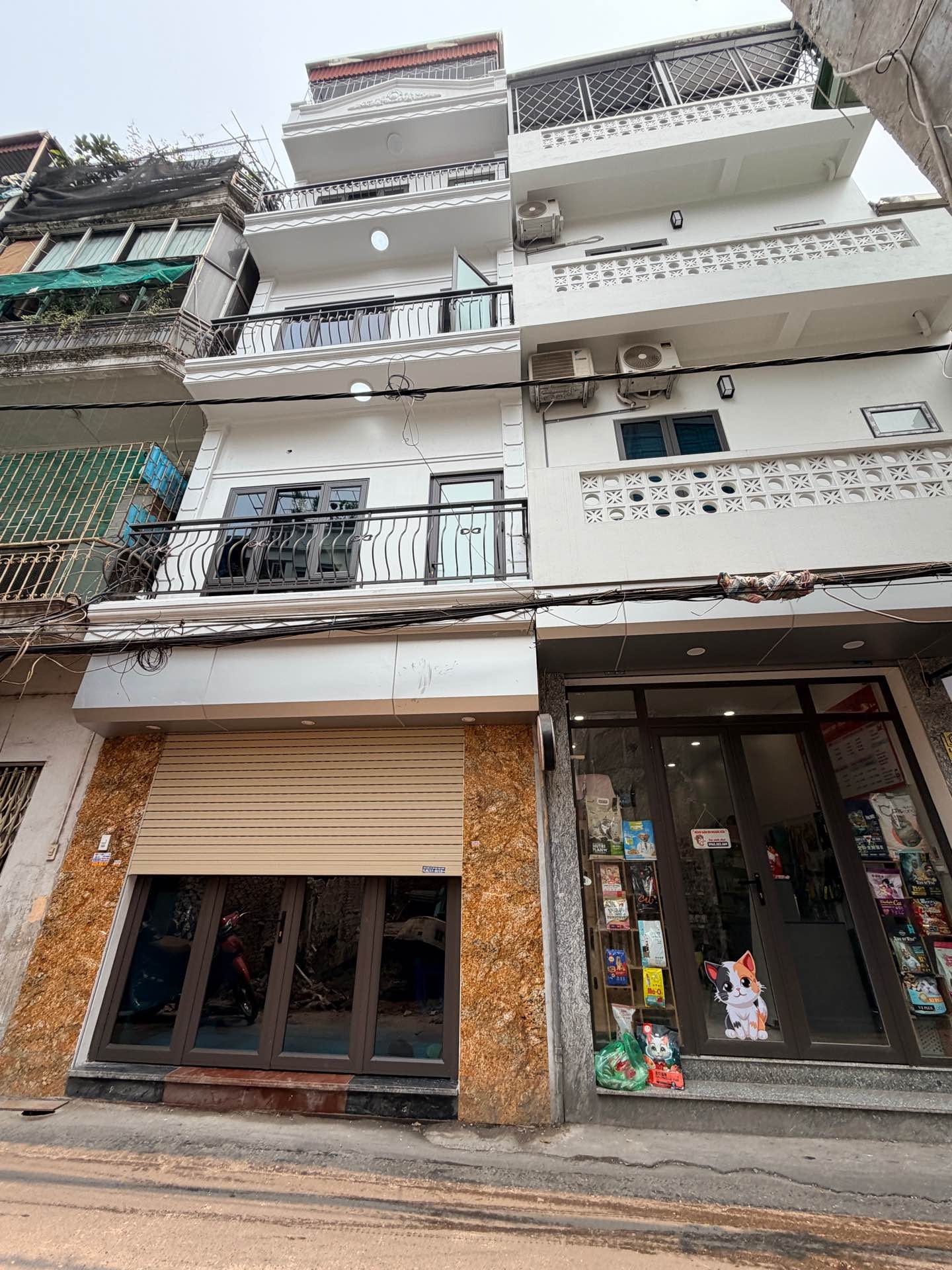 Bán nhà Minh Khai - diện tích 33m2 5 tầng - Mặt ngõ thông, kinh doanh - giá 7,3 tỷ