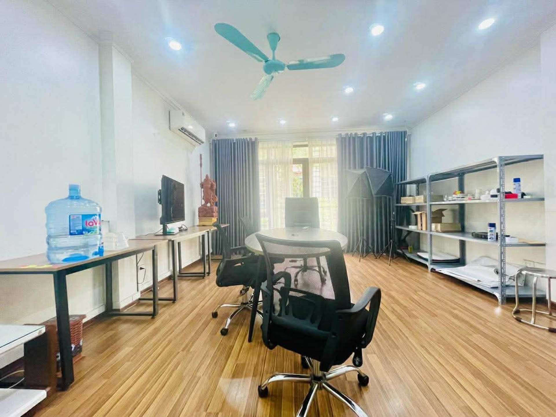 Bán nhà Định Công - diện tích 103m2 4 tầng - Kinh doanh đỉnh cao - giá 48 tỷ