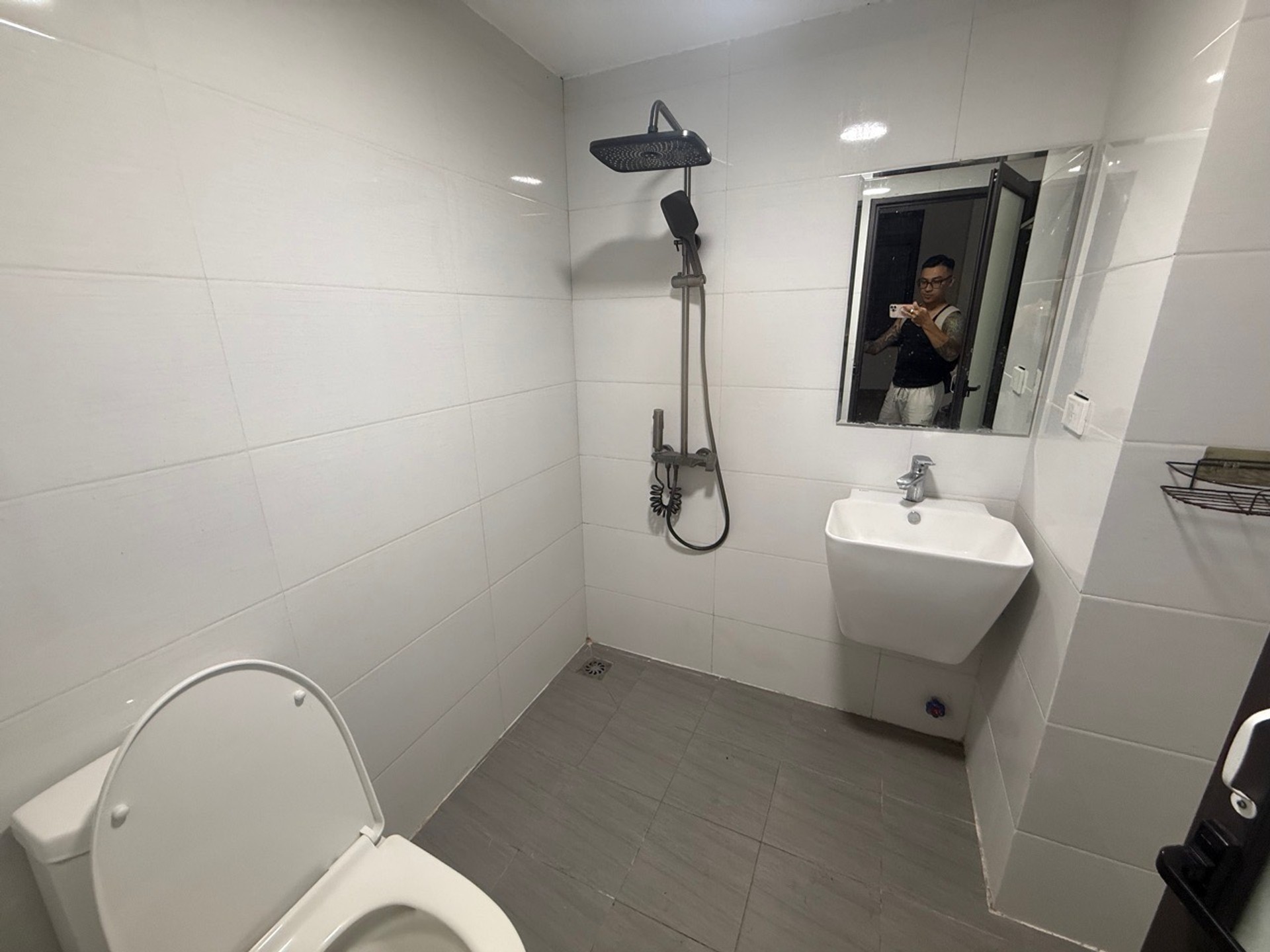 Bán nhà Đê La Thành - diện tích 39m2 6 tầng - Nhà khung cột chắc chắn, 6 tầng mới xây full nội thất cực đẹp - giá 15 tỷ