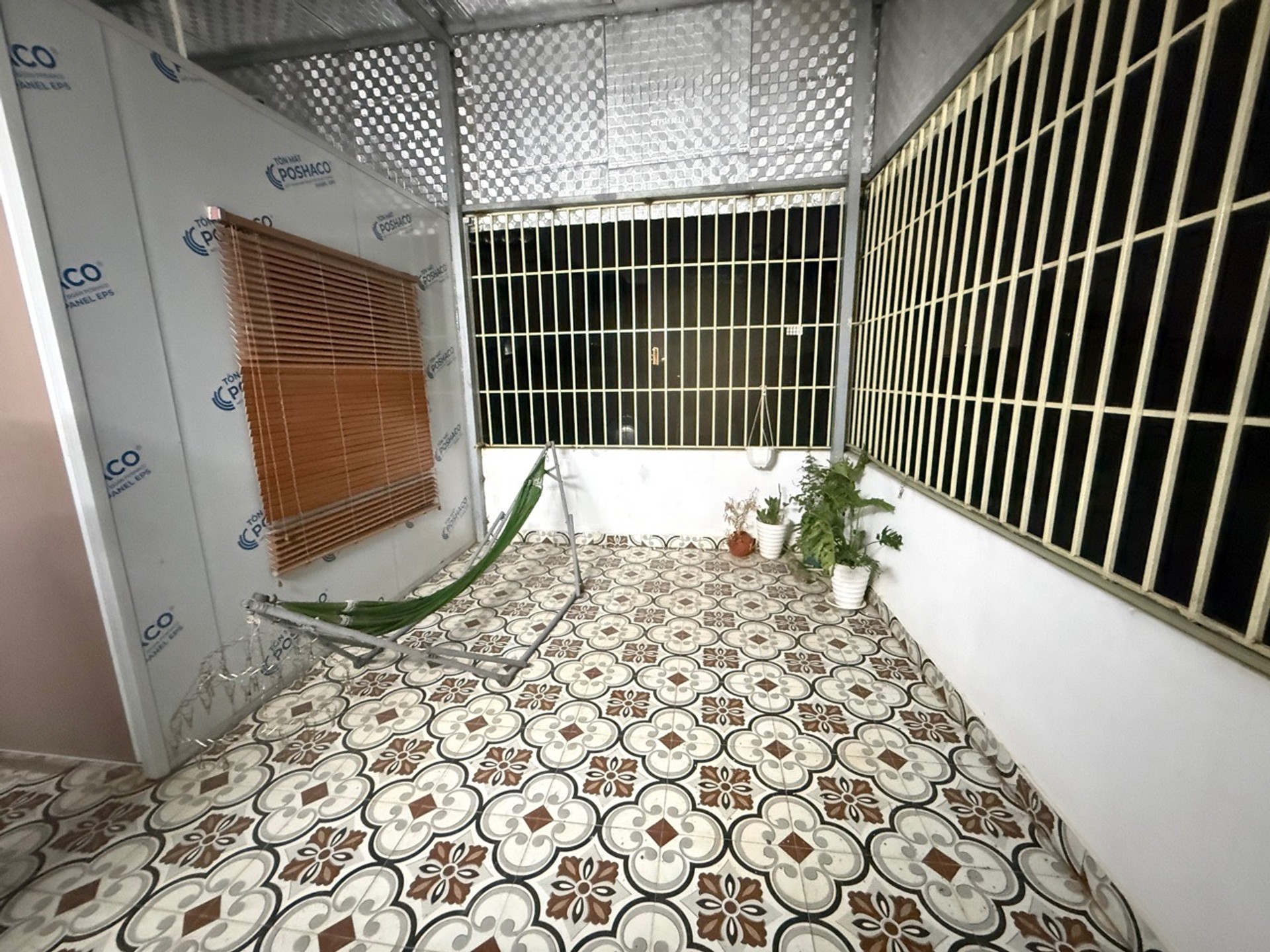 Bán nhà Đê La Thành - diện tích 39m2 6 tầng - Nhà khung cột chắc chắn, 6 tầng mới xây full nội thất cực đẹp - giá 15 tỷ