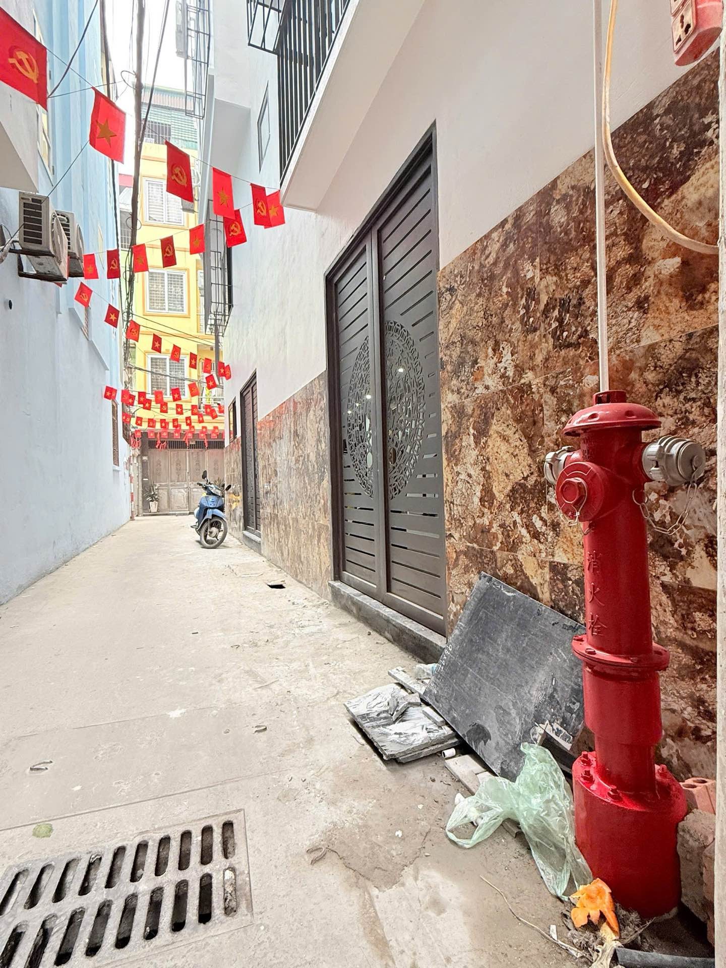 Bán nhà Vũ Tông Phan - diện tích 80m2 7 tầng - Lô góc 2 mặt thoáng - giá 28 tỷ