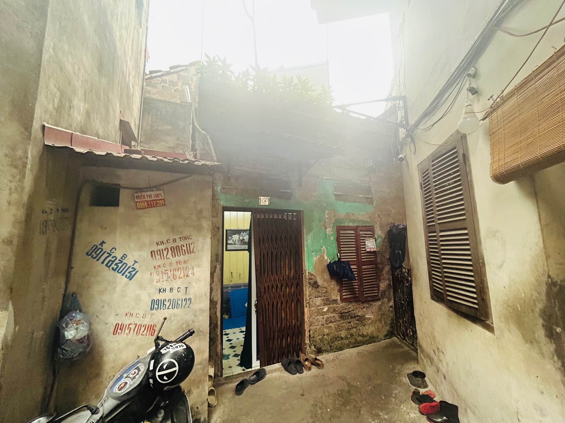 Bán nhà Hai Bà Trưng - diện tích 40m2 1 tầng - Lô đất còn sót lại - giá 7,6 tỷ