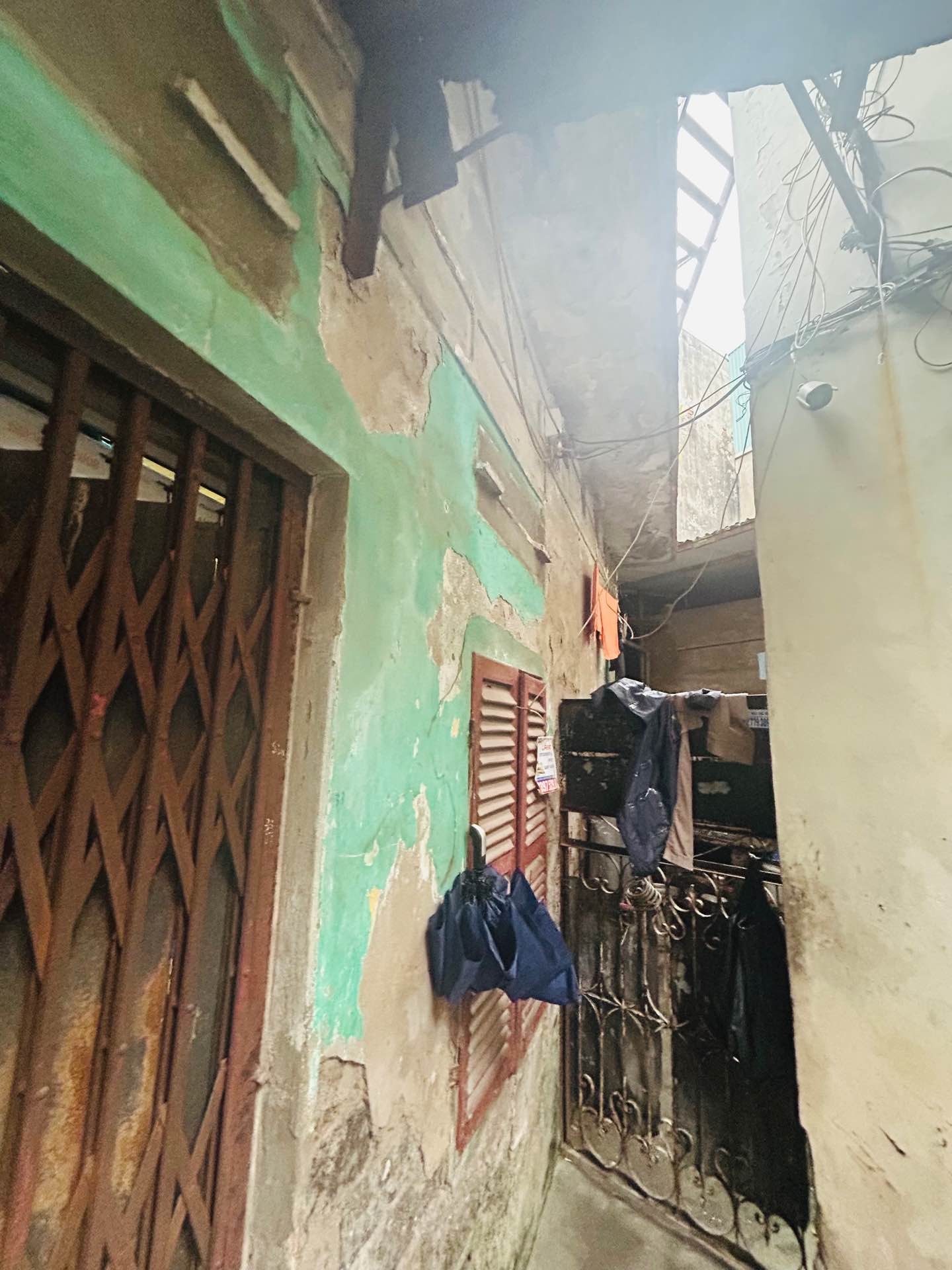 Bán nhà Hai Bà Trưng - diện tích 40m2 1 tầng - Lô đất còn sót lại - giá 7,6 tỷ