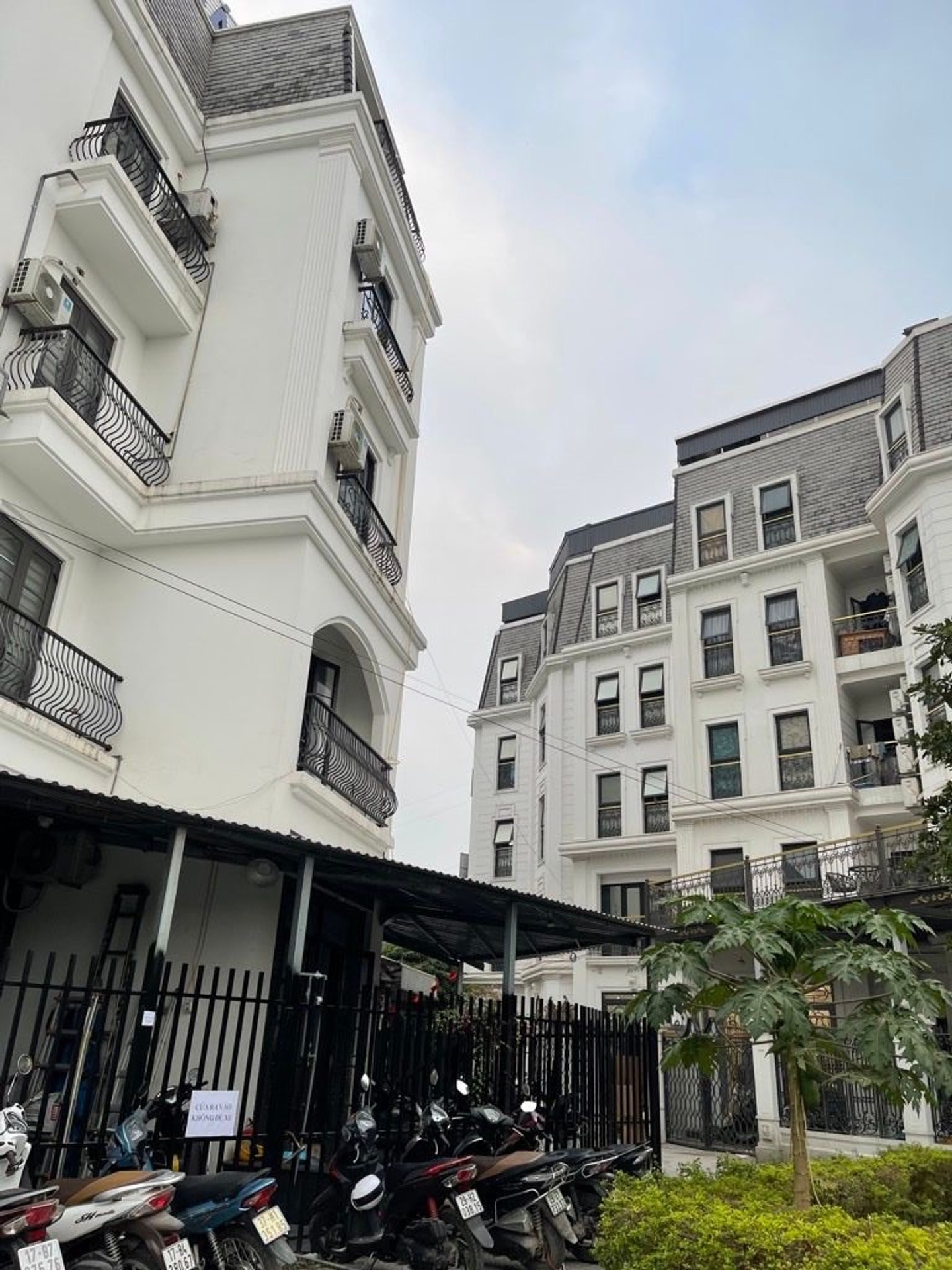 Bán nhà KĐT mới Đại Kim - diện tích 75m2 5 tầng - Đối diện chung cư cao cấp - giá 28,5 tỷ
