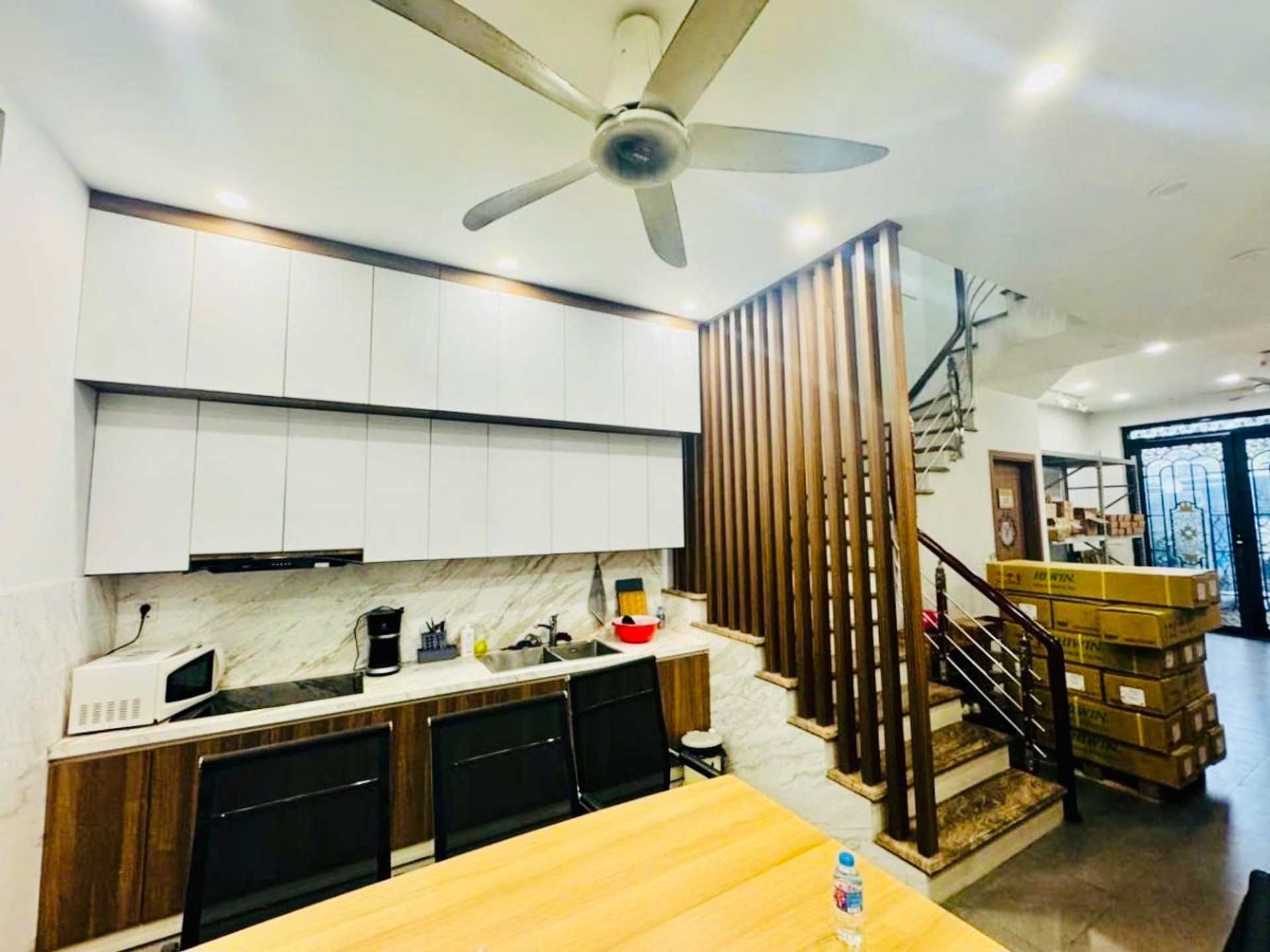 Bán nhà KĐT mới Đại Kim - diện tích 75m2 5 tầng - Đối diện chung cư cao cấp - giá 28,5 tỷ