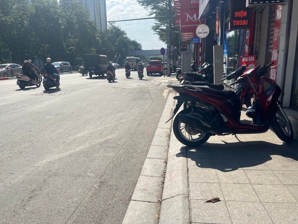 Bán nhà Tây Sơn - diện tích 54.4m2 4 tầng - Mặt phố 2 mặt ngõ - giá 49,5 tỷ