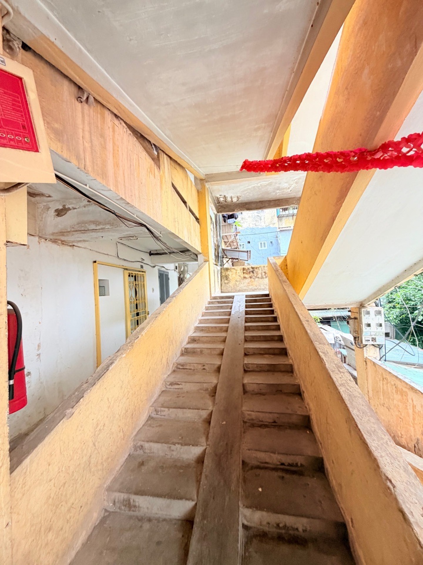 Bán nhà Nguyễn Khoái - diện tích 21m2 1 tầng - Cực kỳ gần trung tâm - giá 3,68 tỷ