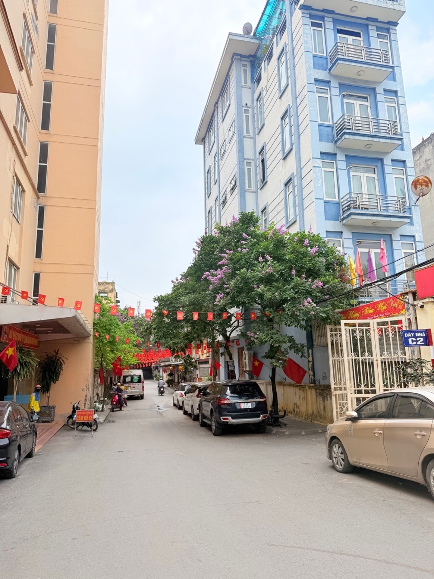 Bán nhà Nguyễn Khoái - diện tích 21m2 1 tầng - Cực kỳ gần trung tâm - giá 3,68 tỷ