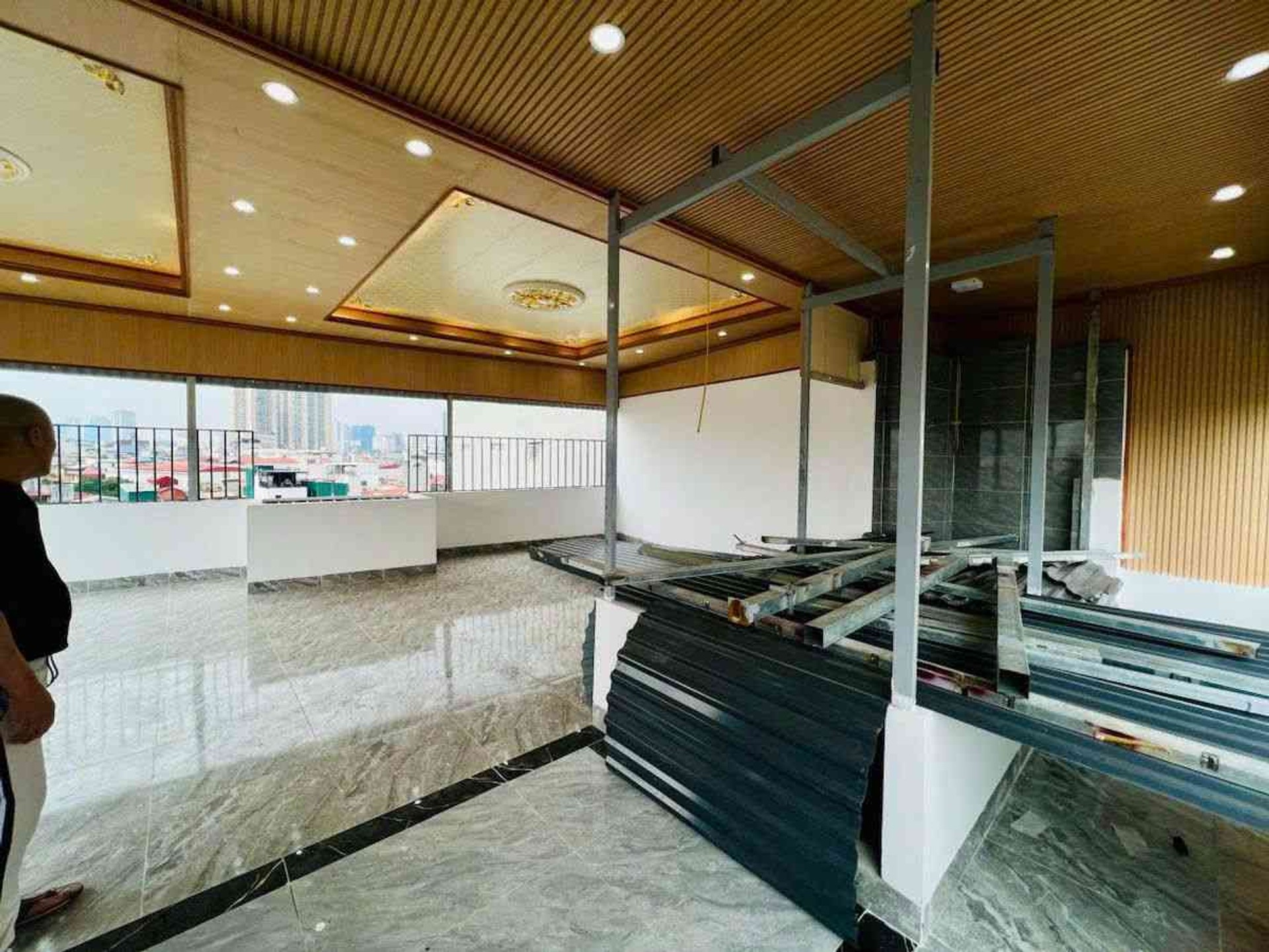 Bán nhà Giáp Nhất - diện tích 85m2 8 tầng - Thang máy, dòng tiền khủng - giá 24,1 tỷ