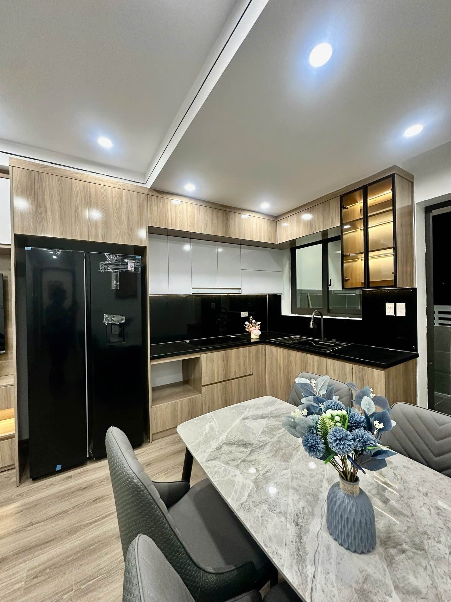Bán nhà Linh Đàm - diện tích 68m2 2 tầng - Căn góc cực hiếm - giá 5,6 tỷ