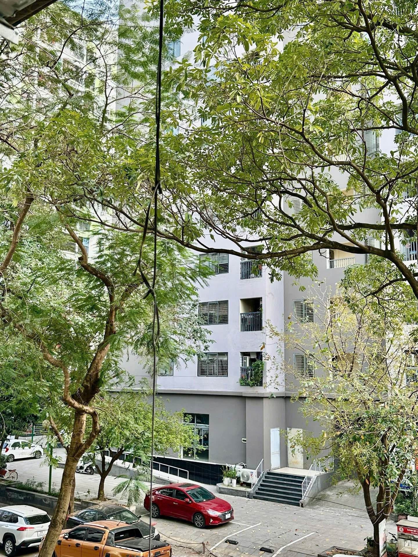Bán nhà Linh Đàm - diện tích 68m2 2 tầng - Căn góc cực hiếm - giá 5,6 tỷ