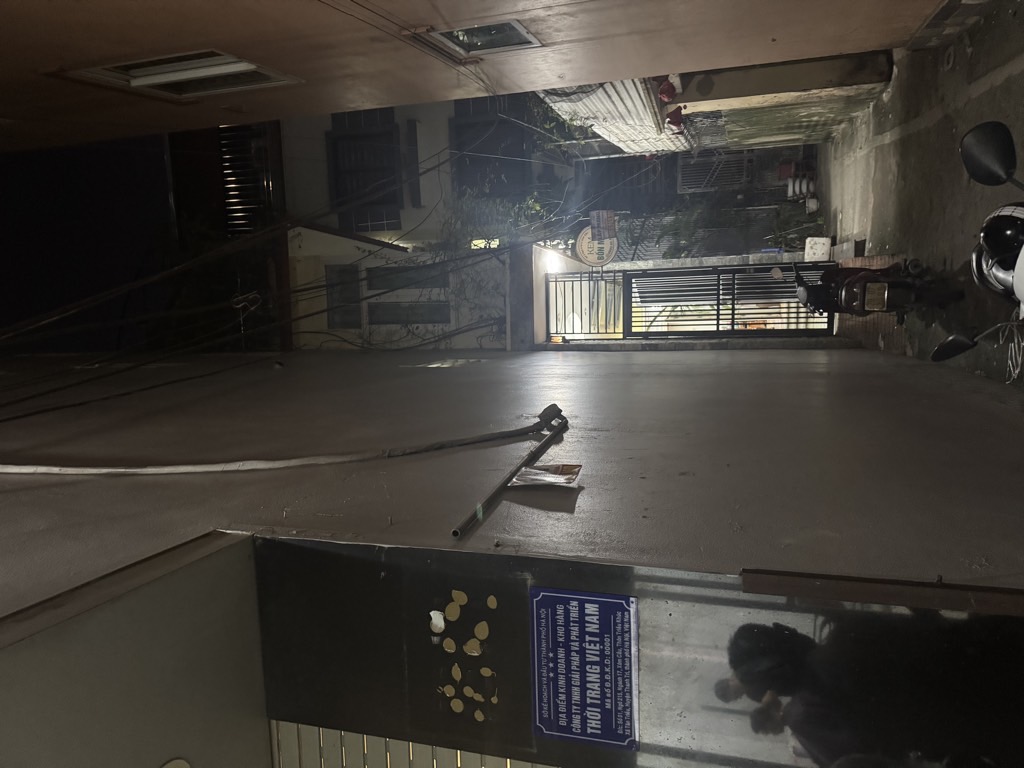 Bán nhà Triều Khúc - diện tích 117m2 8 tầng - Hẻm xe máy - giá 26 tỷ