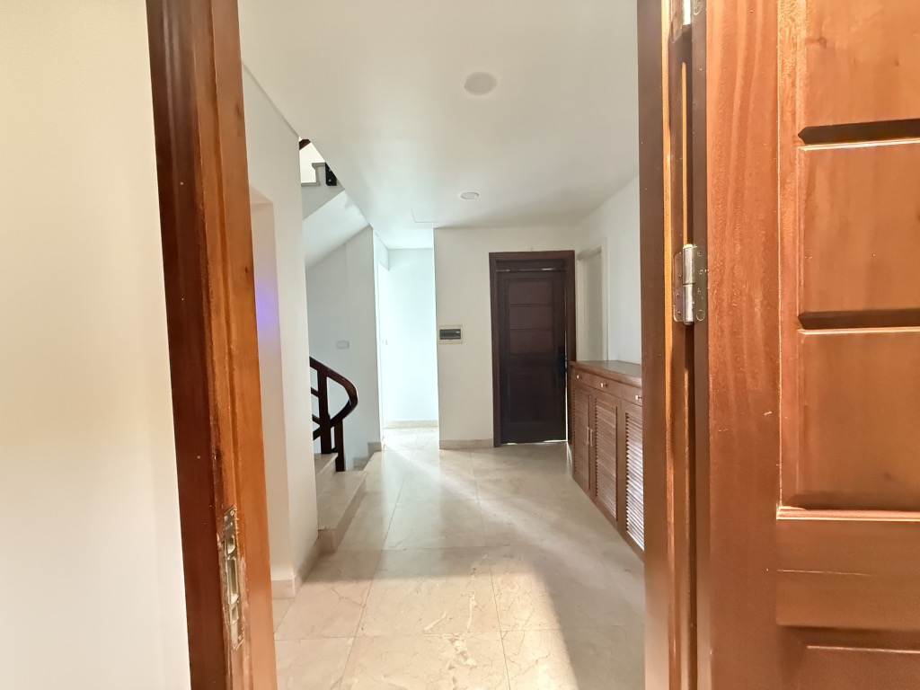 Bán nhà Trung Văn - diện tích 179m2 5 tầng - Biệt thự đơn lập - giá 62,5 tỷ