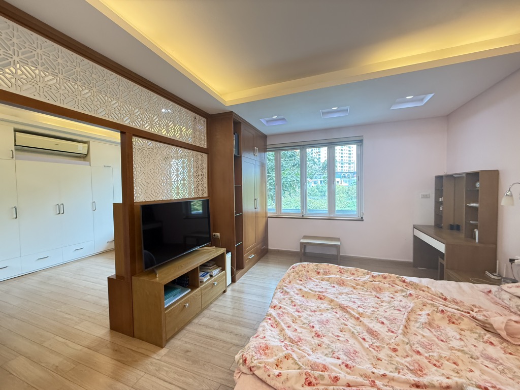 Bán nhà Trung Văn - diện tích 179m2 5 tầng - Biệt thự đơn lập - giá 62,5 tỷ