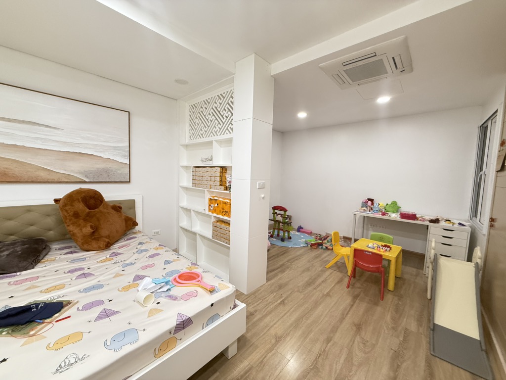 Bán nhà Trung Văn - diện tích 179m2 5 tầng - Biệt thự đơn lập - giá 62,5 tỷ