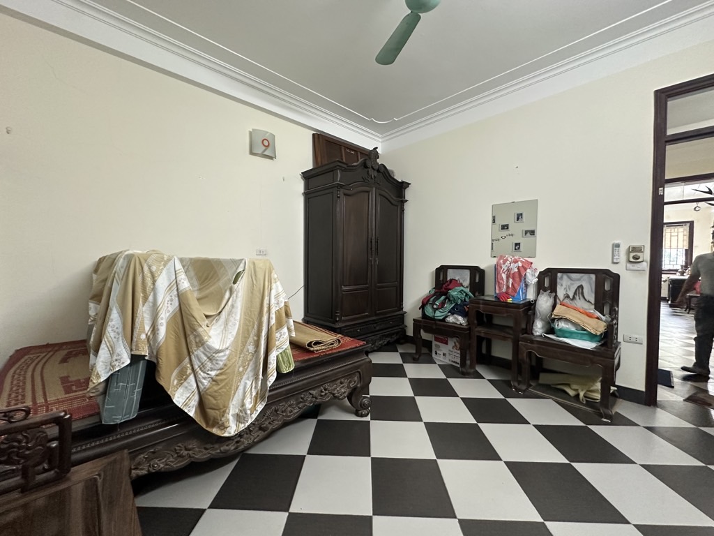 Bán nhà KĐT Mỗ Lao - diện tích 68m2 5 tầng - SIÊU PHẨM MẶT PHỐ - giá 33,8 tỷ