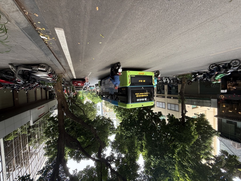 Bán nhà Hai Bà Trưng - diện tích 45m2 1 tầng - Mặt phố cổ - giá 37,7 tỷ