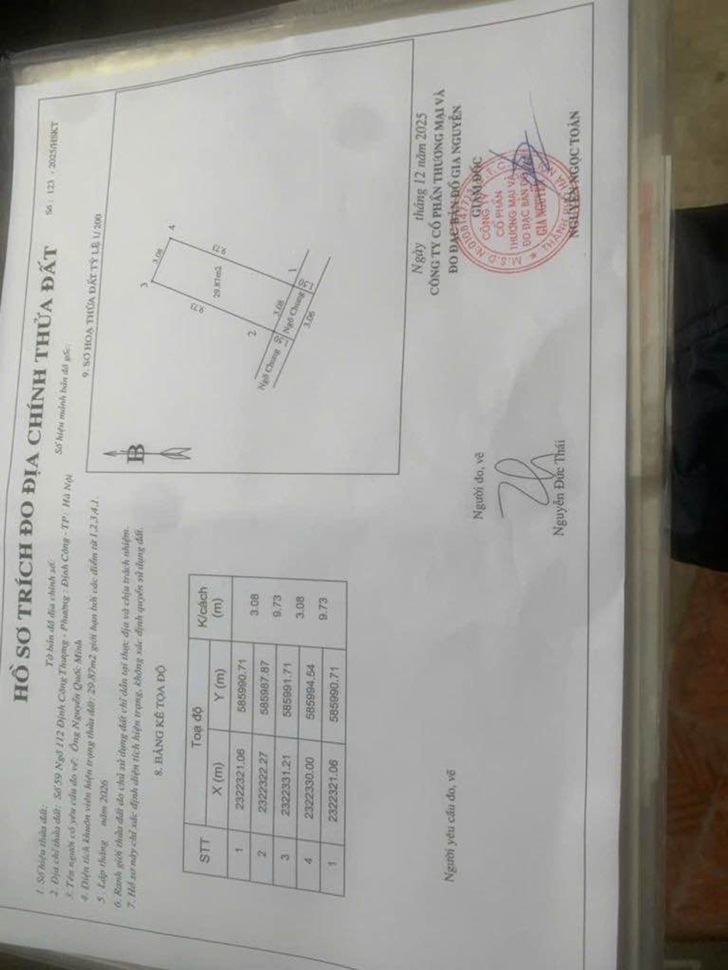 Bán nhà Định Công Thượng - diện tích 30m2 4 tầng - Nhà mới, đầy đủ tiện nghi - giá 9,7 tỷ