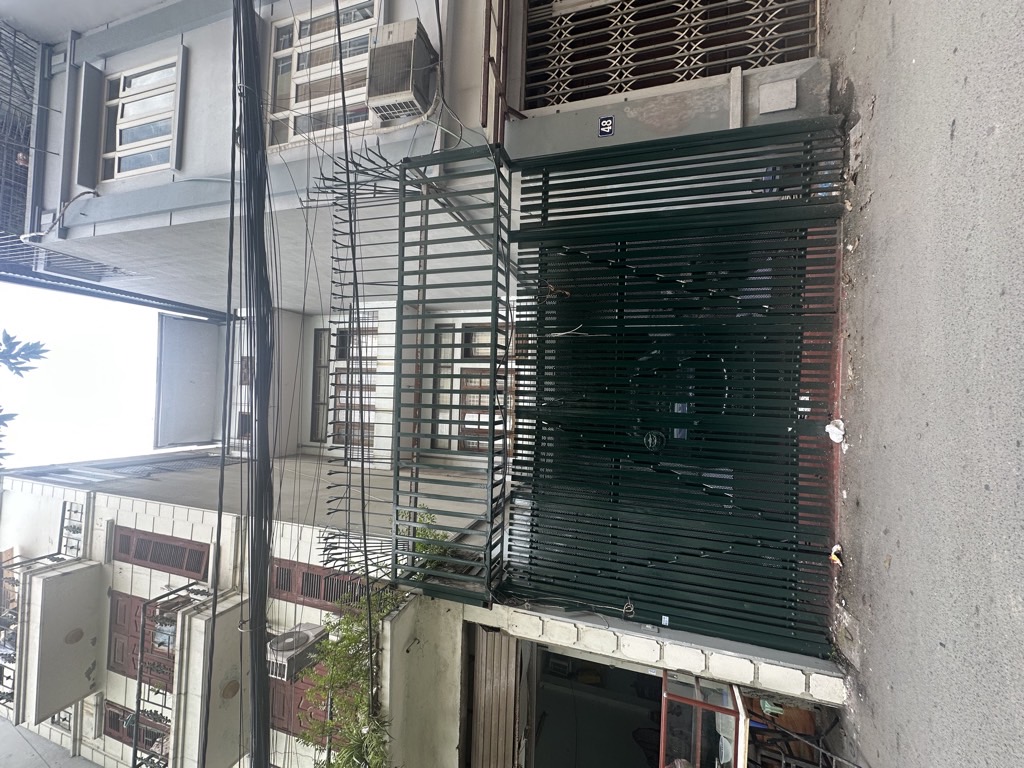 Bán nhà Vương Thừa Vũ - diện tích 107m2 4 tầng - ô tô kinh doanh 2 mặt ngõ - giá 32 tỷ