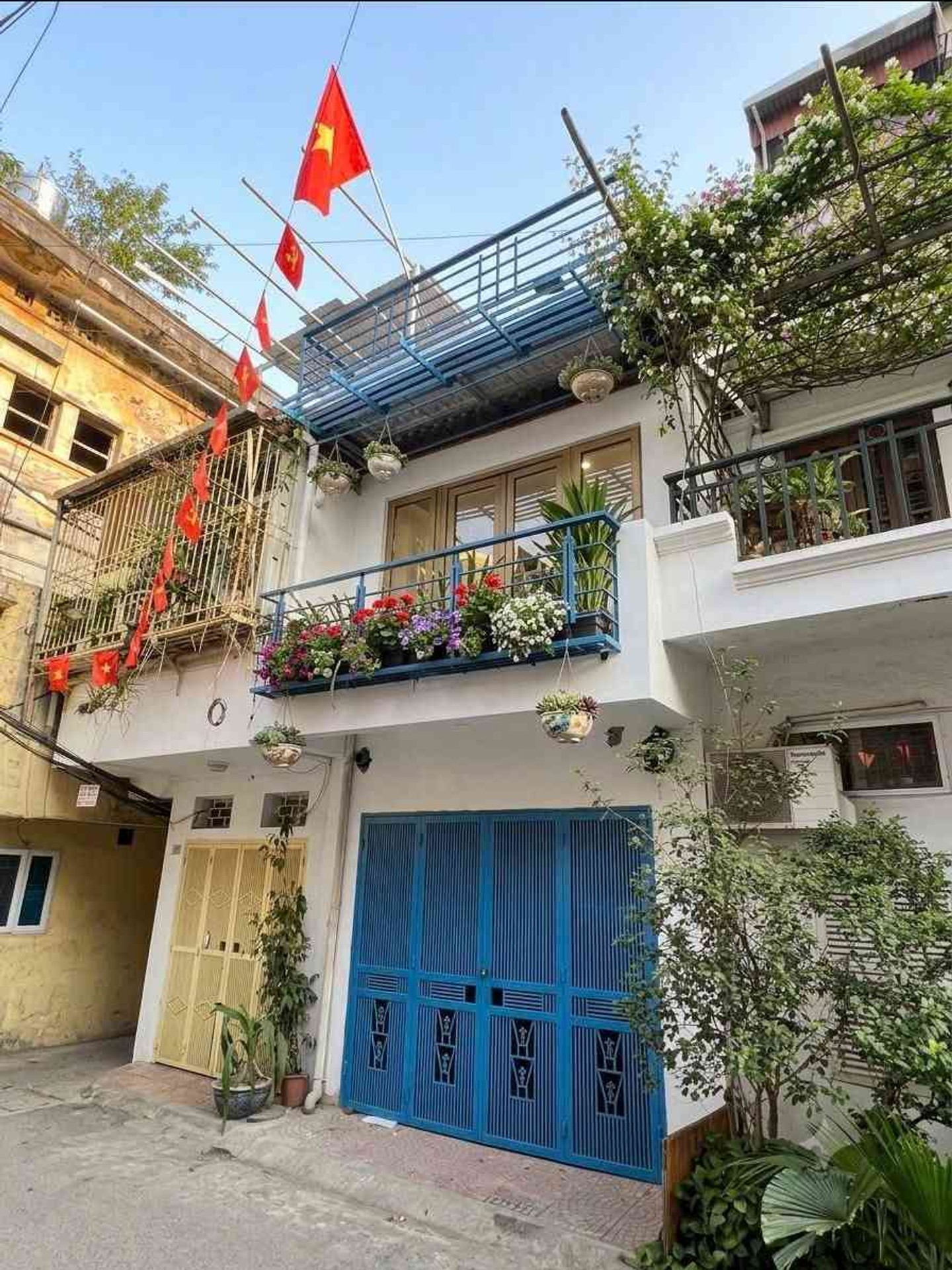 Bán nhà Lò Đúc - diện tích 48m2 1 tầng - Căn tập thể tầng 2 gần mặt phố - giá 2,6 tỷ