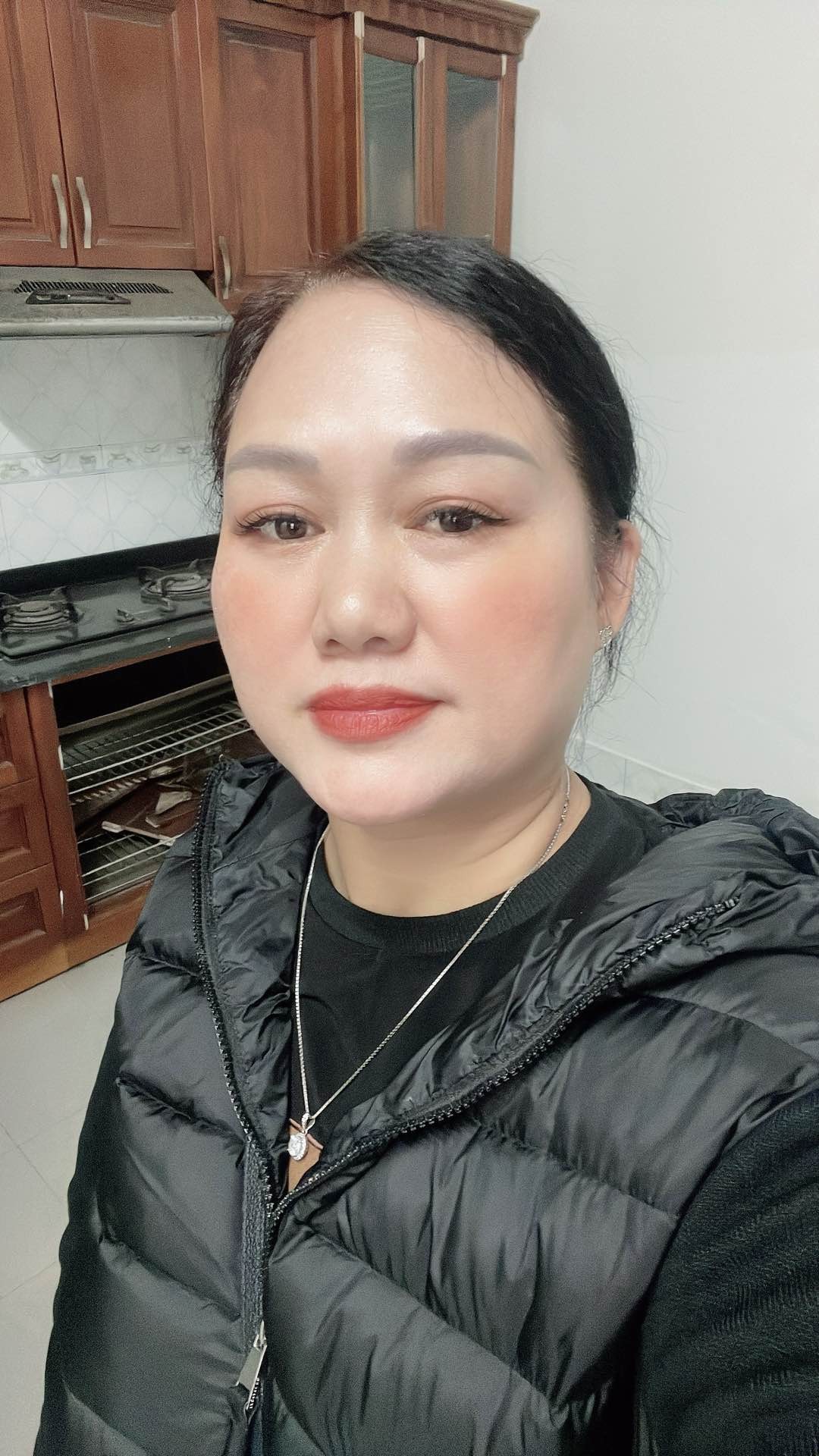 Bán nhà Đặng Tiến Đông - diện tích 82m2 3 tầng - Mặt tiền khủng 6,9m - giá 27,2 tỷ