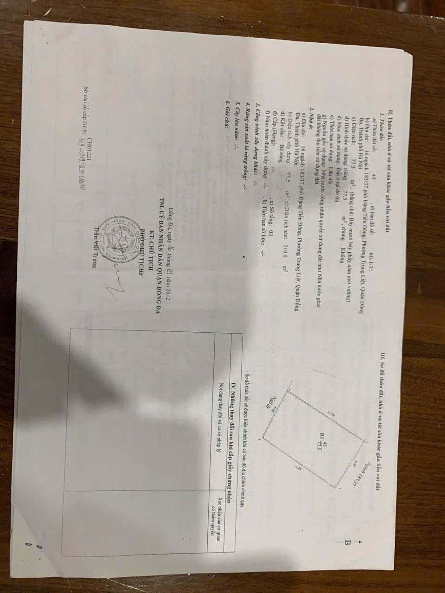 Bán nhà Đặng Tiến Đông - diện tích 82m2 3 tầng - Mặt tiền khủng 6,9m - giá 27,2 tỷ