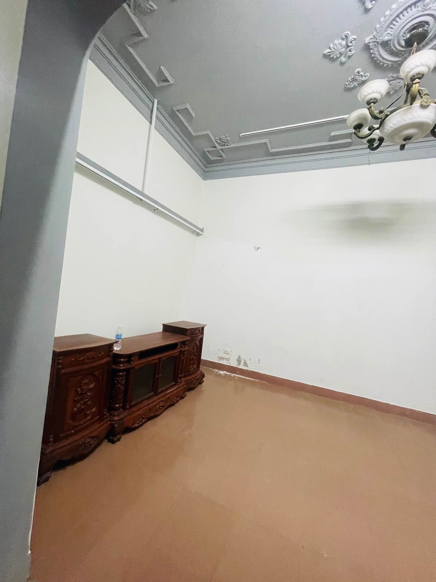 Bán nhà Đặng Tiến Đông - diện tích 82m2 3 tầng - Mặt tiền khủng 6,9m - giá 27,2 tỷ