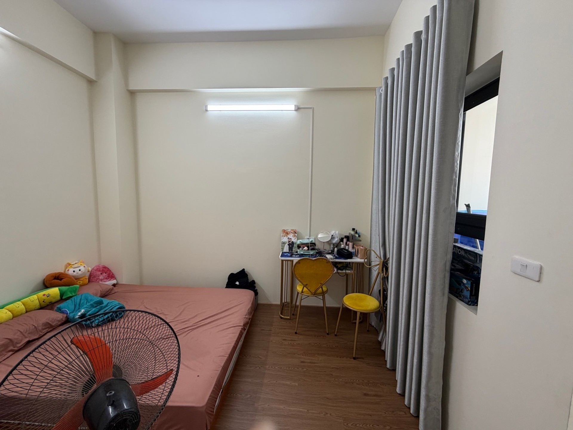 Bán nhà Chung cư Kim Giang - diện tích 69m2 5 tầng - Lô góc 2 ban công, thoáng sáng - giá 6,05 tỷ