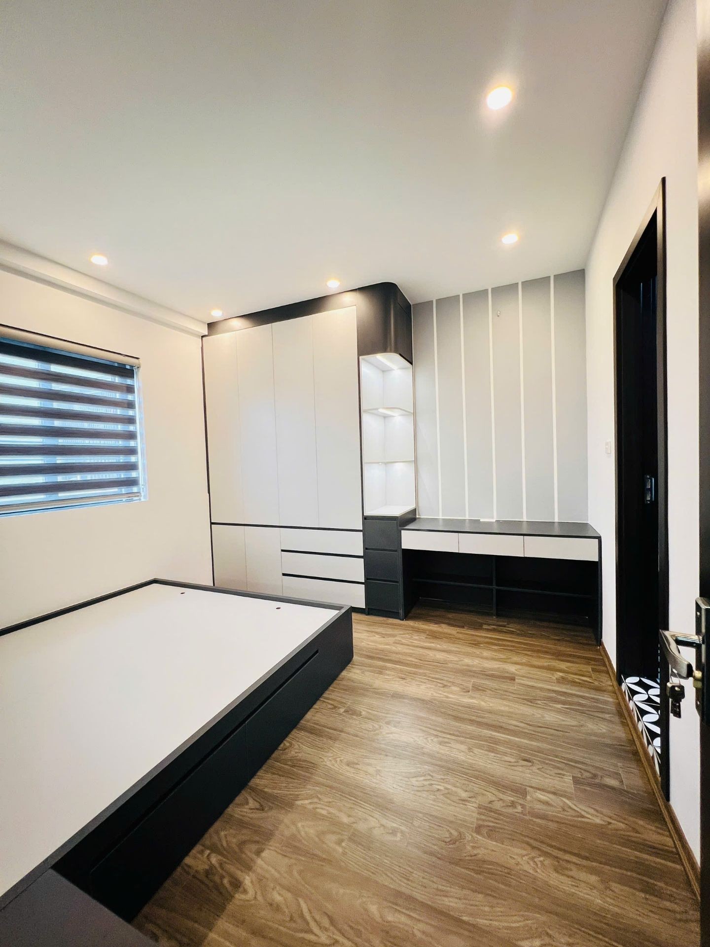 Bán nhà Lĩnh Nam - diện tích 66m2 15 tầng - Căn hộ 3 phòng ngủ - giá 5,2 tỷ
