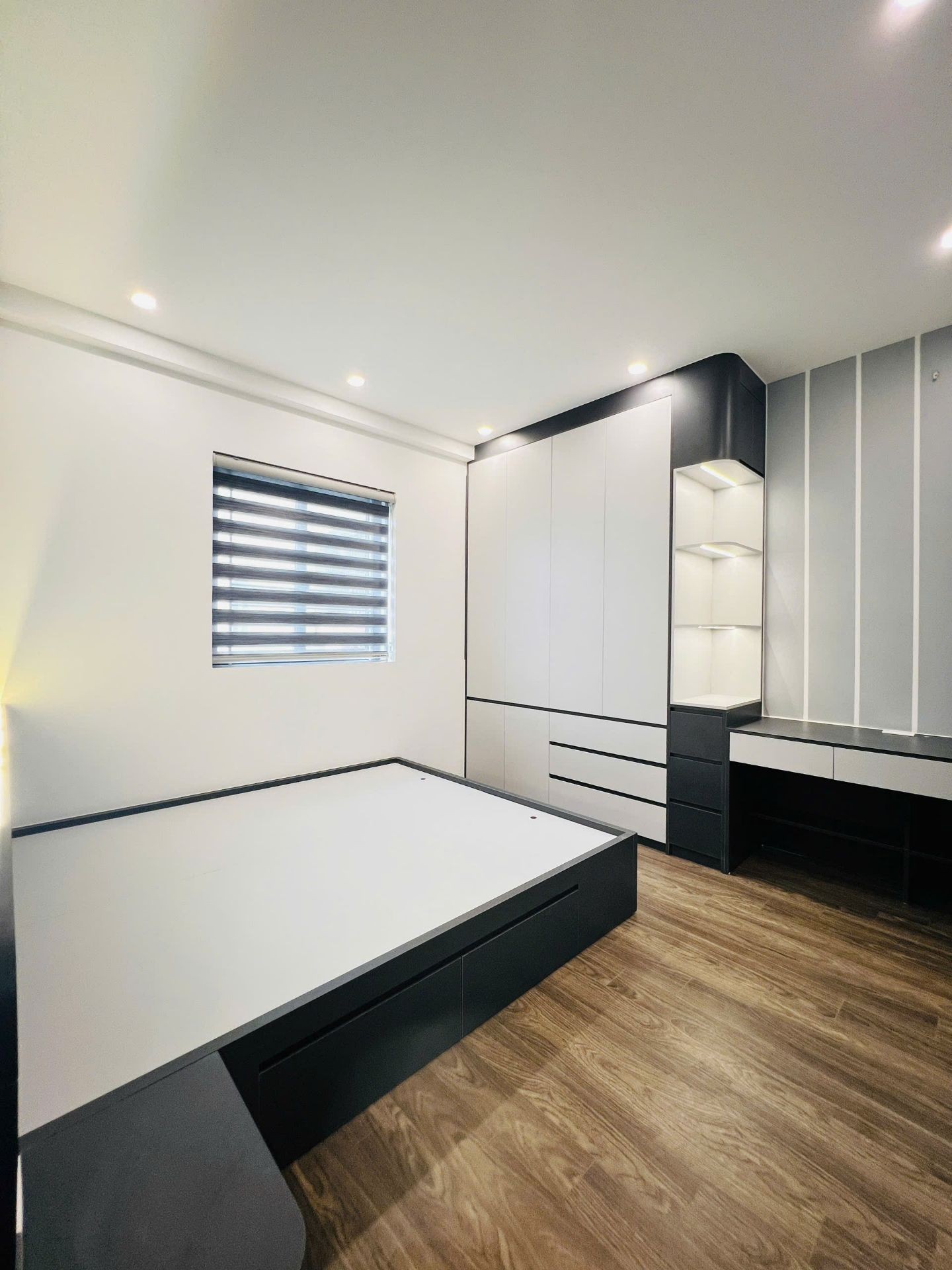 Bán nhà Lĩnh Nam - diện tích 66m2 15 tầng - Căn hộ 3 phòng ngủ - giá 5,2 tỷ