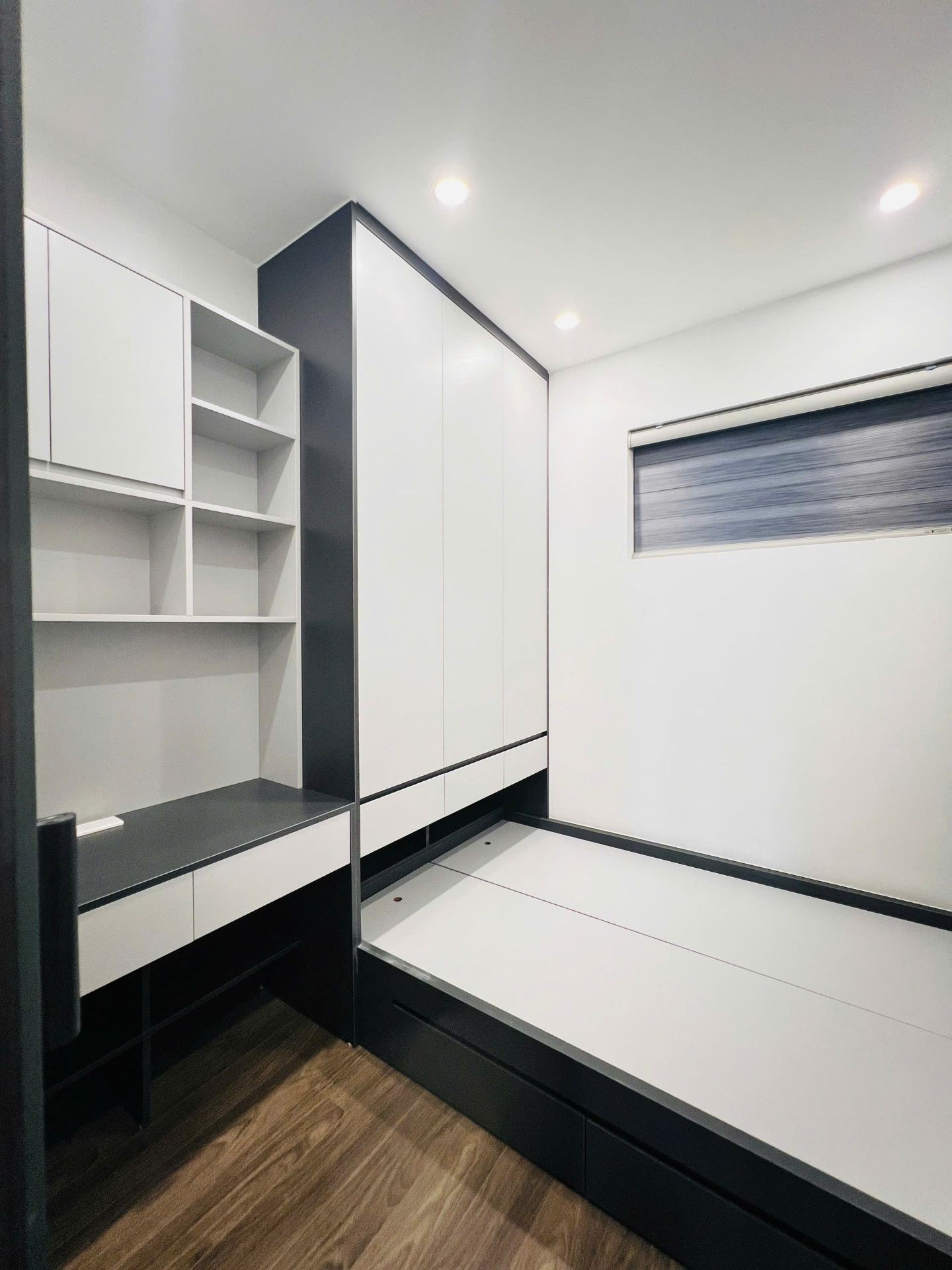 Bán nhà Lĩnh Nam - diện tích 66m2 15 tầng - Căn hộ 3 phòng ngủ - giá 5,2 tỷ