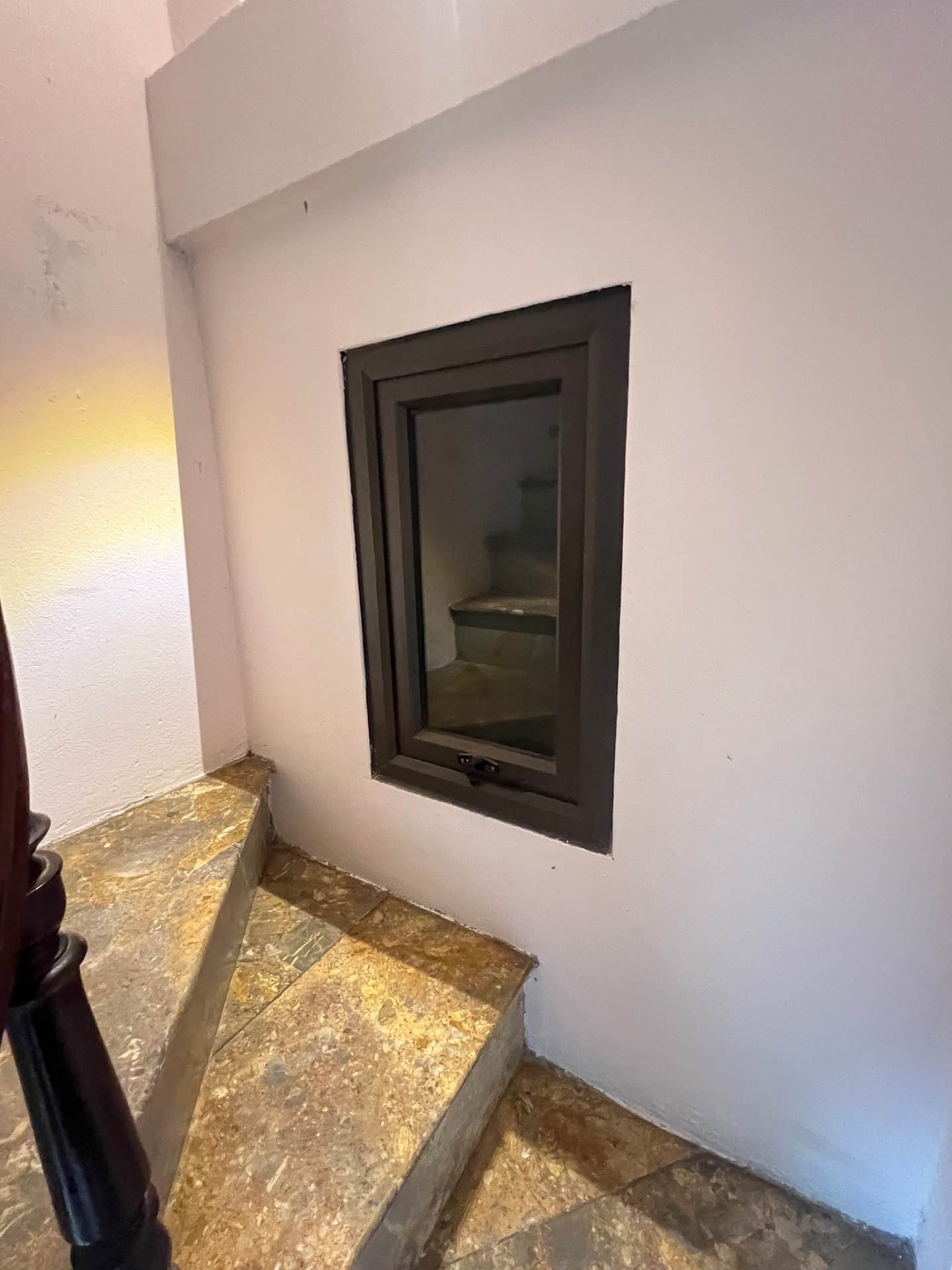 Bán nhà Minh Khai - diện tích 25m2 4 tầng - ô tô tránh - giá 5,5 tỷ