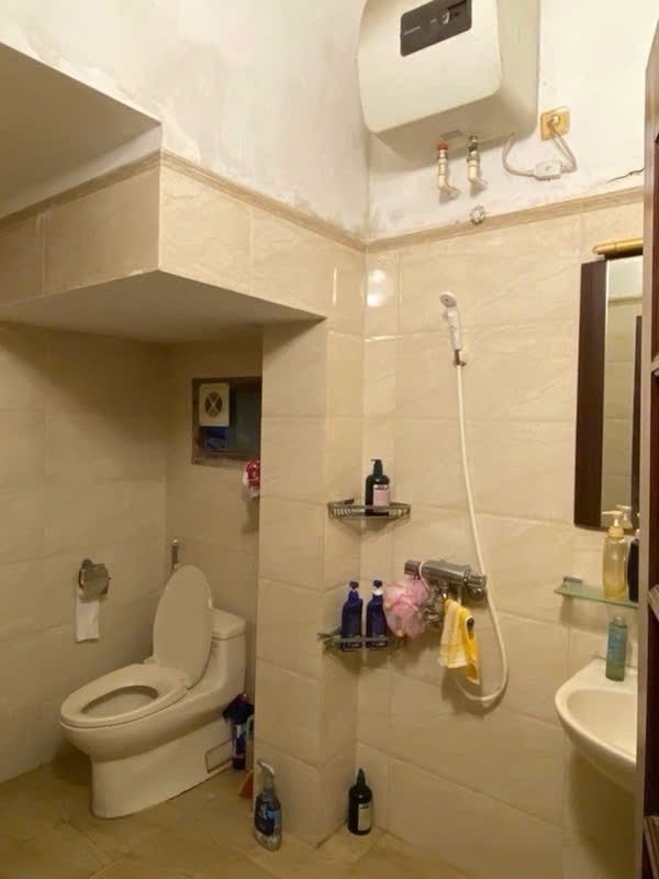 Bán nhà Kim Ngưu - diện tích 107,9m2 3 tầng - Lô góc 3 mặt thoáng - giá 26,8 tỷ