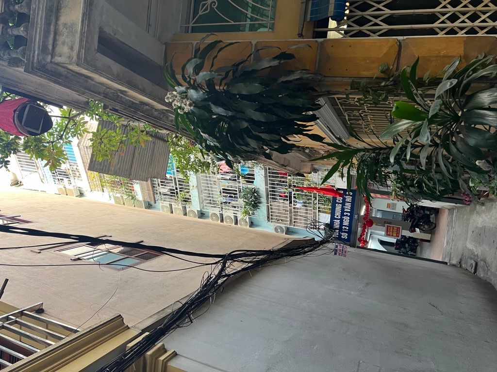 Bán nhà Vân Hồ - diện tích 74m2 6 tầng - Lô góc ô tô đỗ cổng - giá 2,99 tỷ